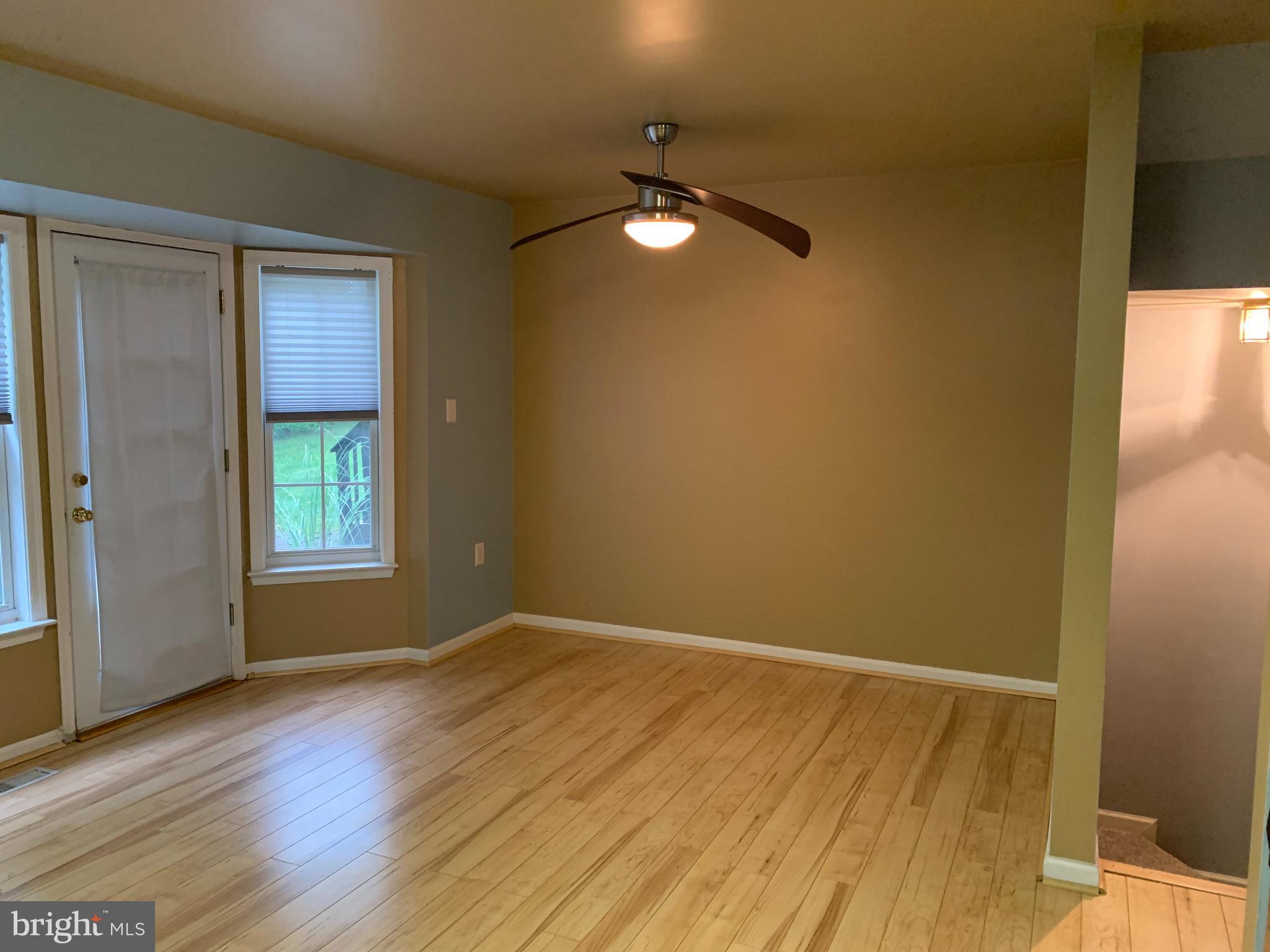 LAUREL RIDGE - Residential Lease