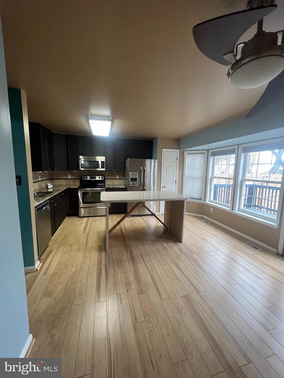 LAUREL RIDGE - Residential Lease