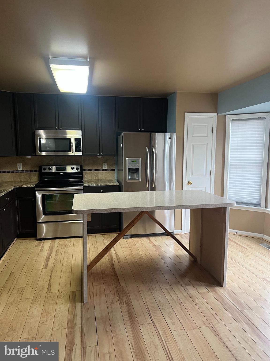 LAUREL RIDGE - Residential Lease