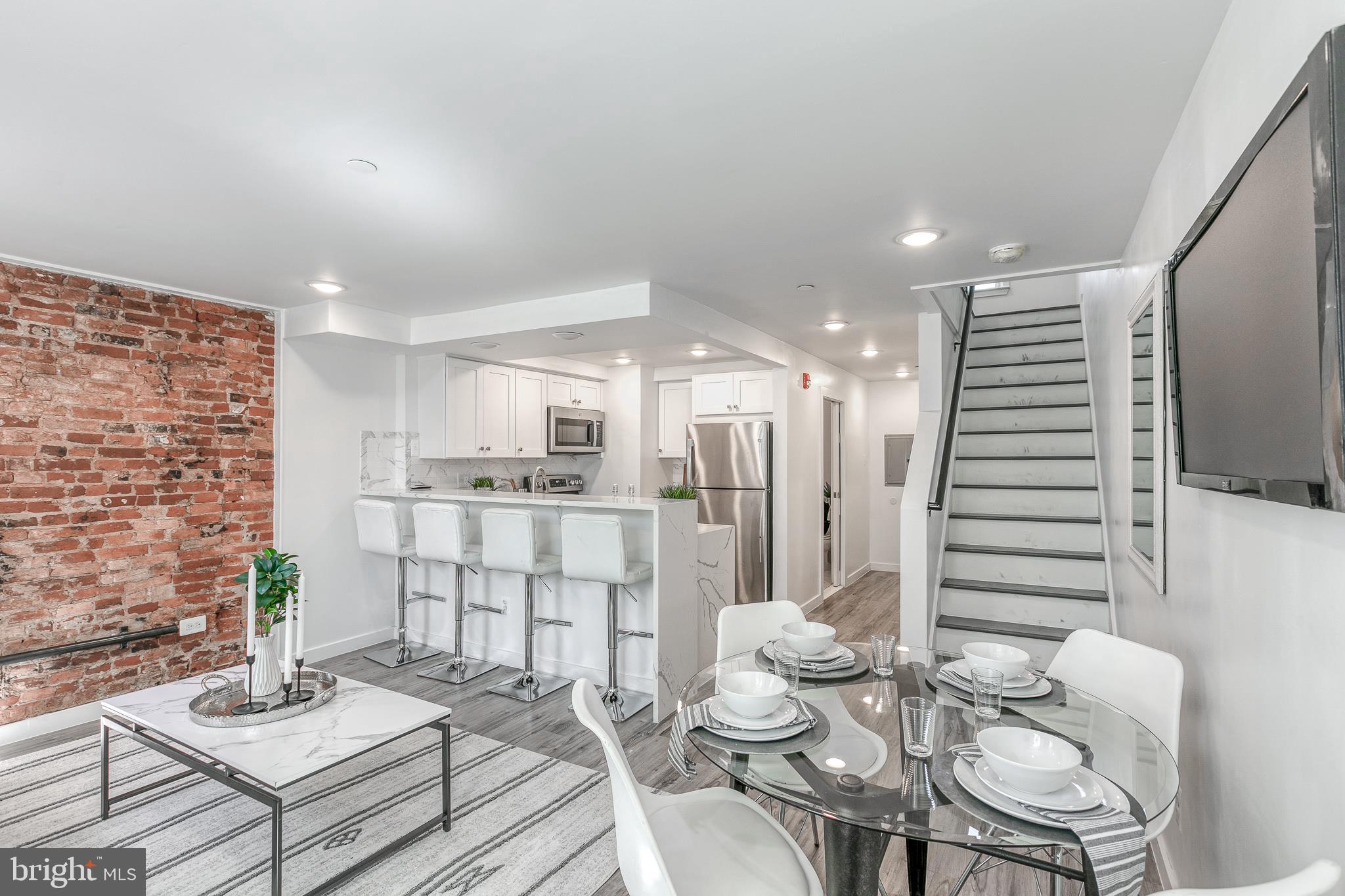 FISHTOWN - Residential Lease