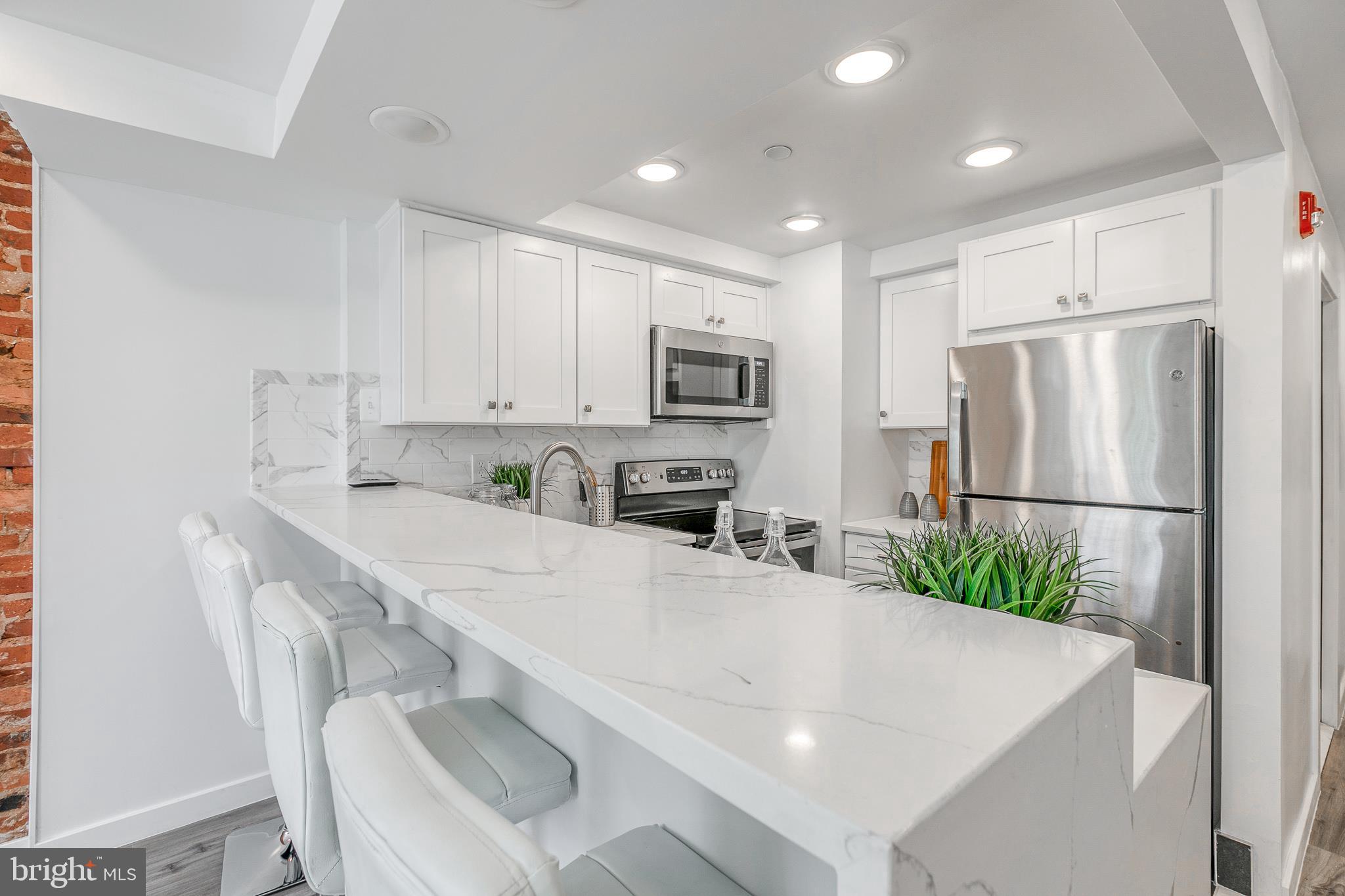 FISHTOWN - Residential Lease