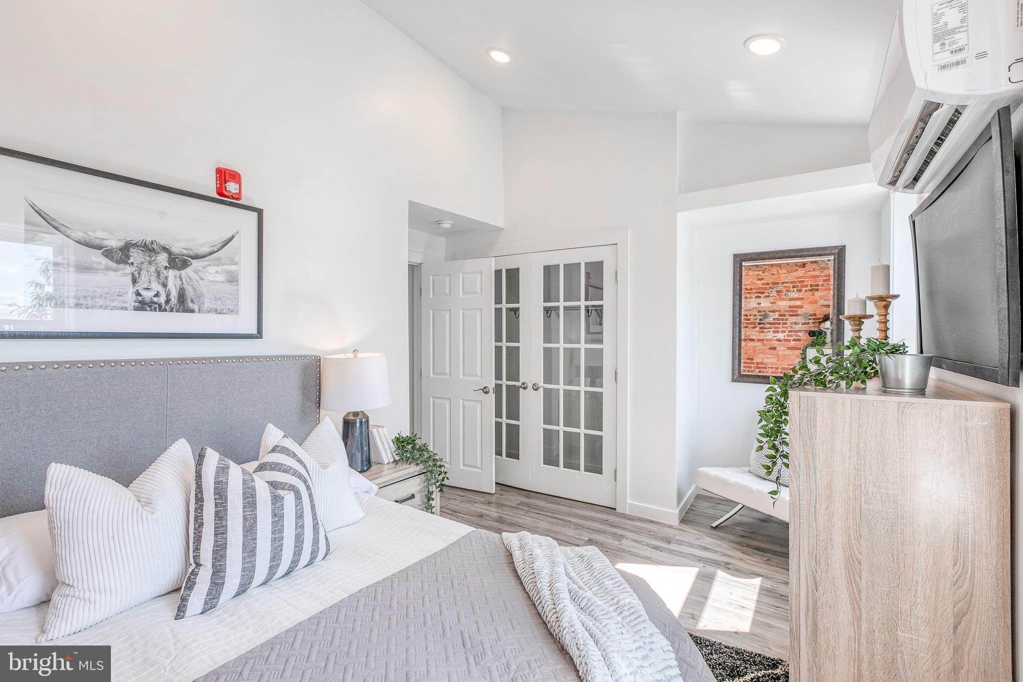 FISHTOWN - Residential Lease