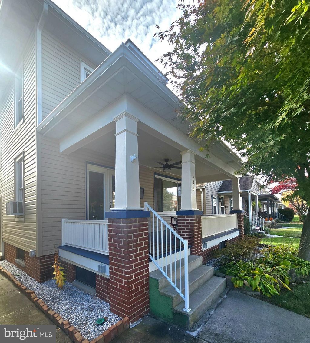 Photo of 228 Princess Street, HANOVER, PA 17331 (MLS # PAYK2092796)