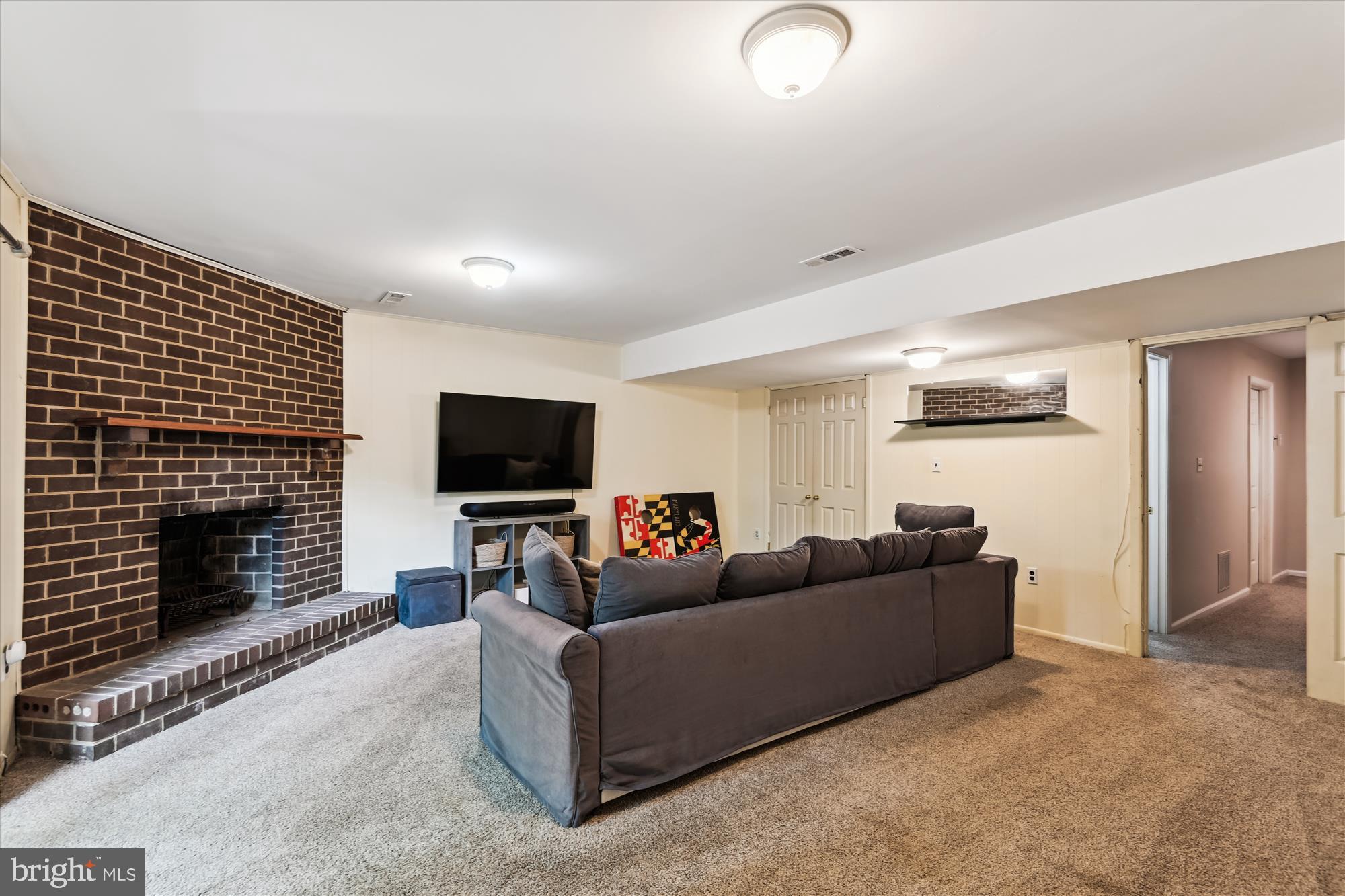 OAKMONT - Residential