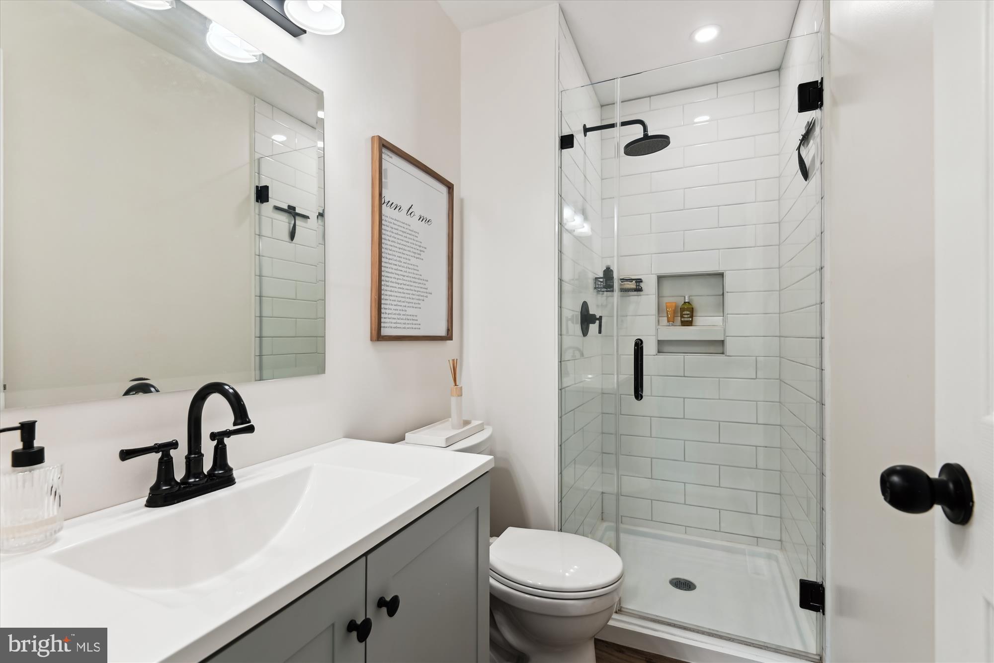 OAKMONT - Residential