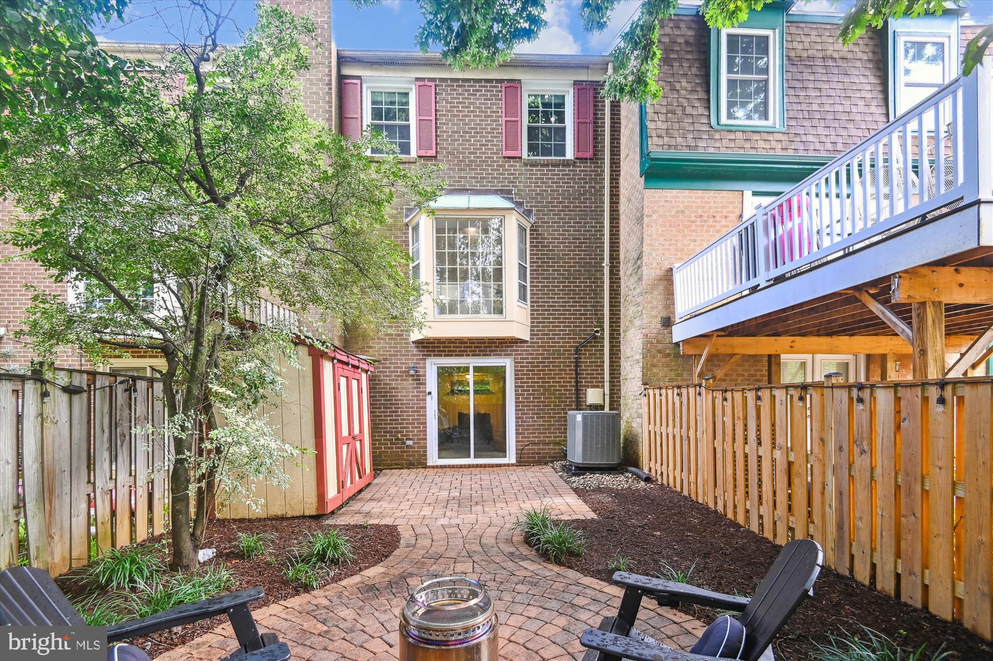 OAKMONT - Residential