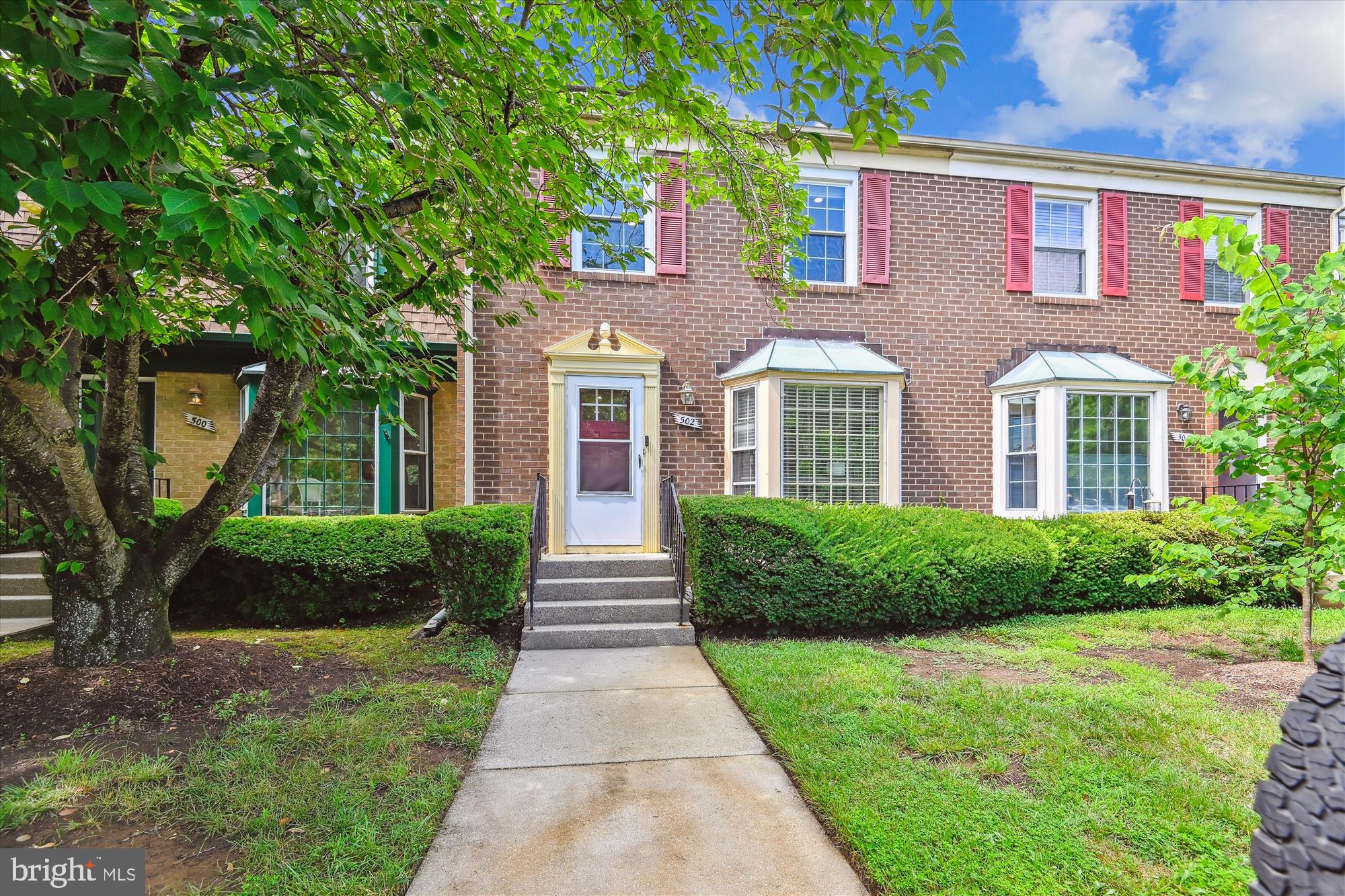 OAKMONT - Residential