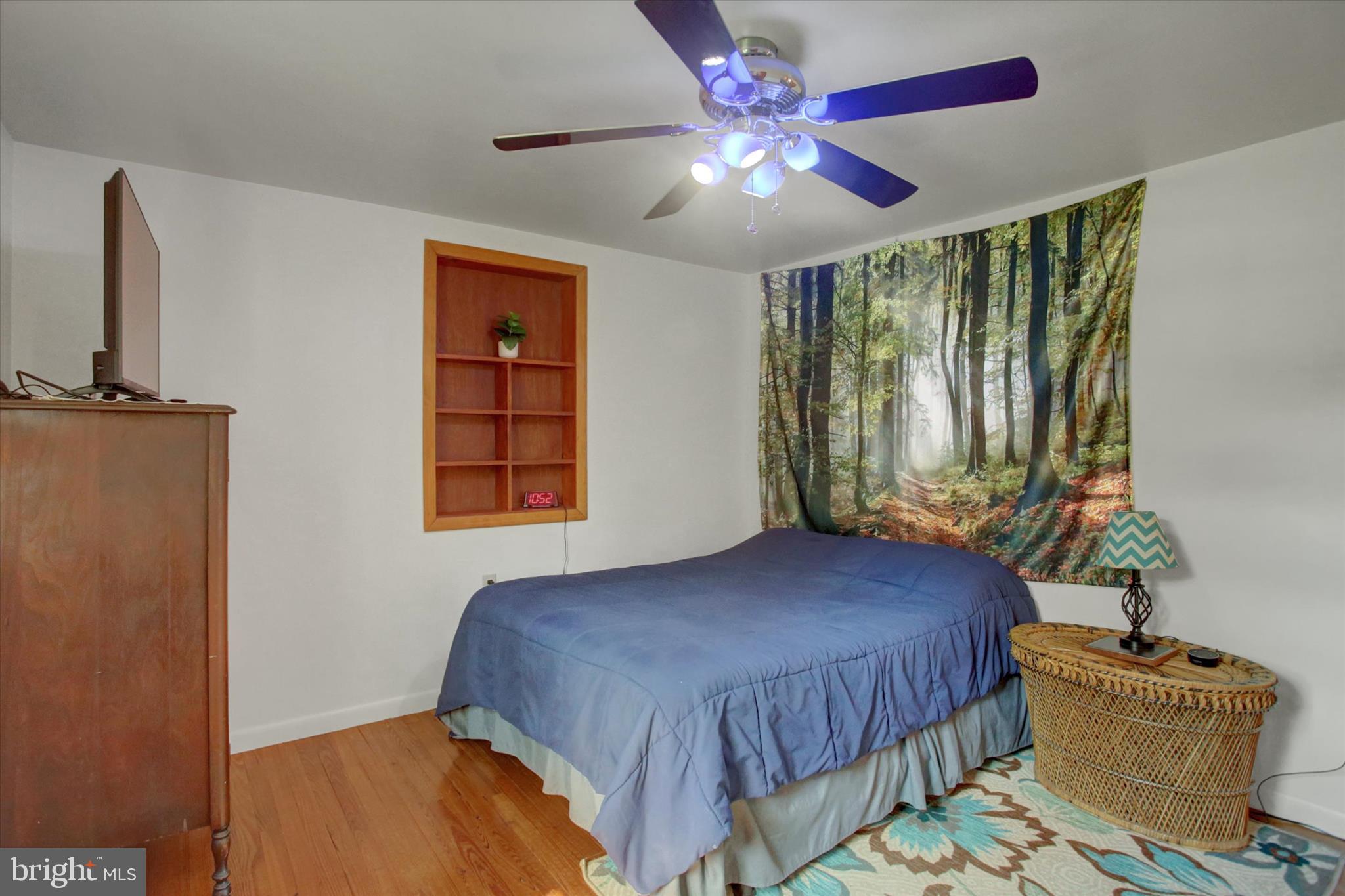 METAL TWP - Residential