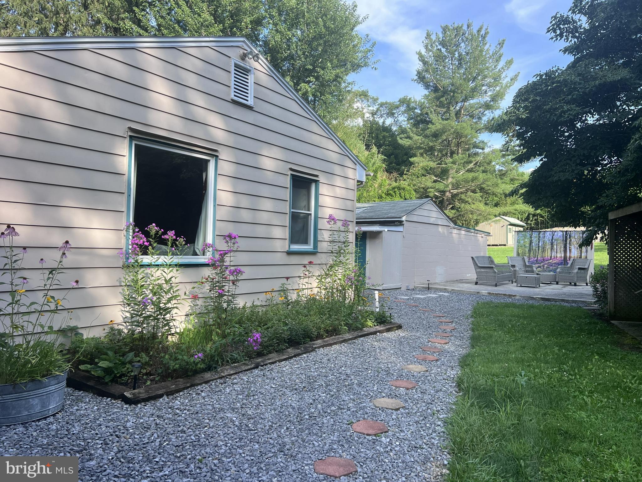 METAL TWP - Residential