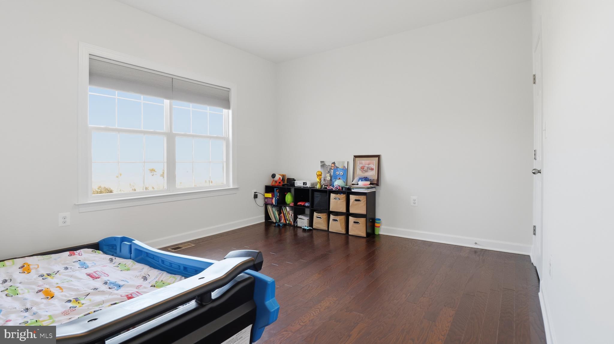 MELODY FARM - Residential