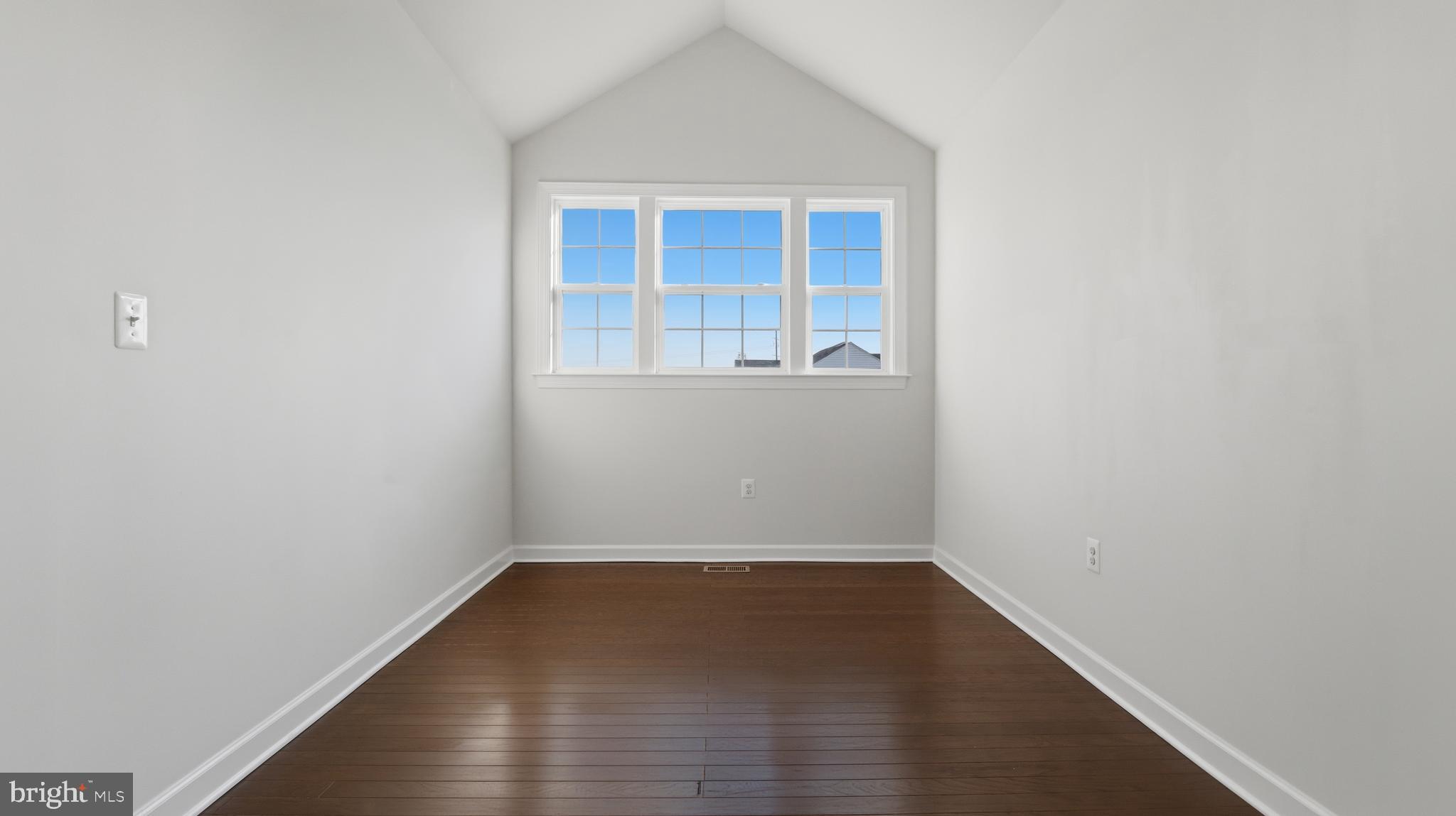 MELODY FARM - Residential