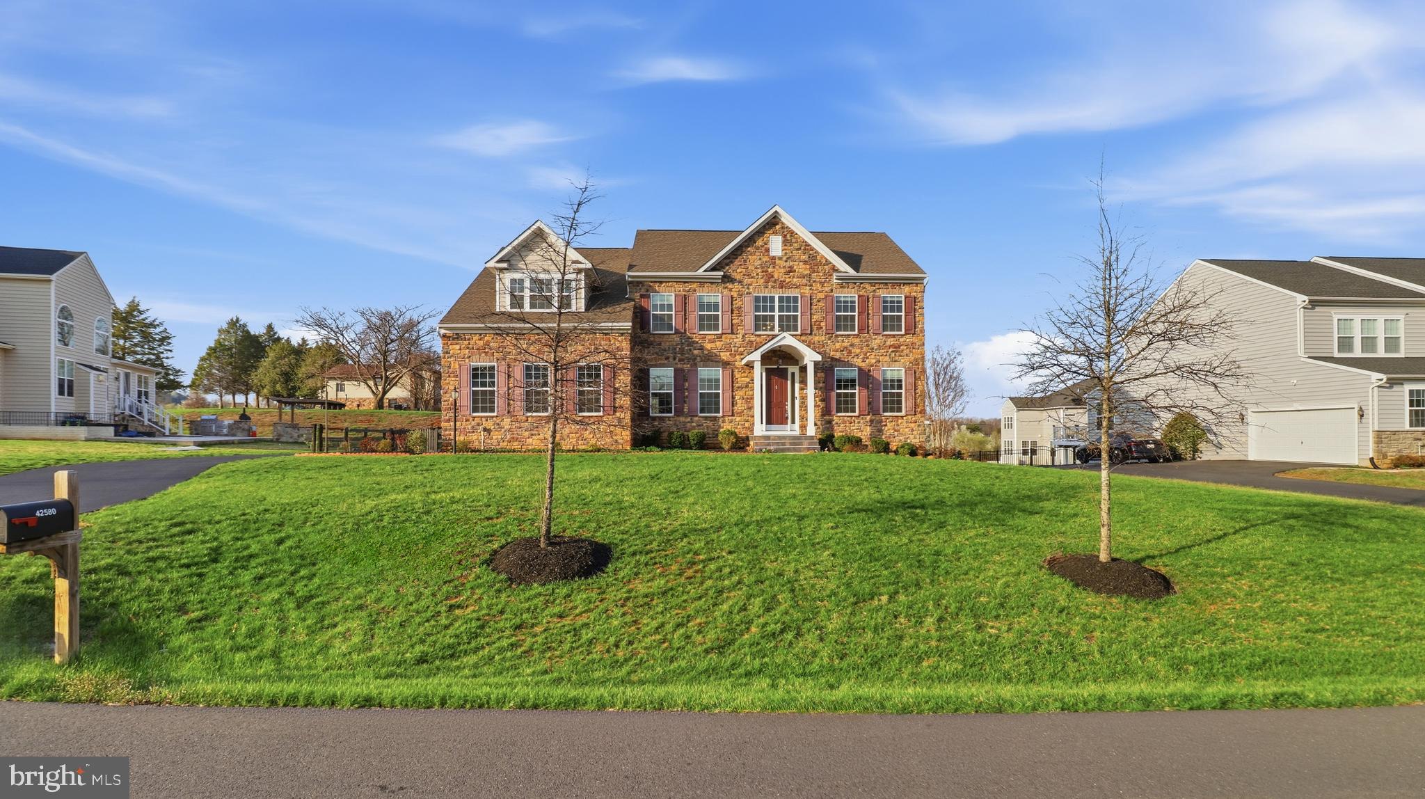 MELODY FARM - Residential