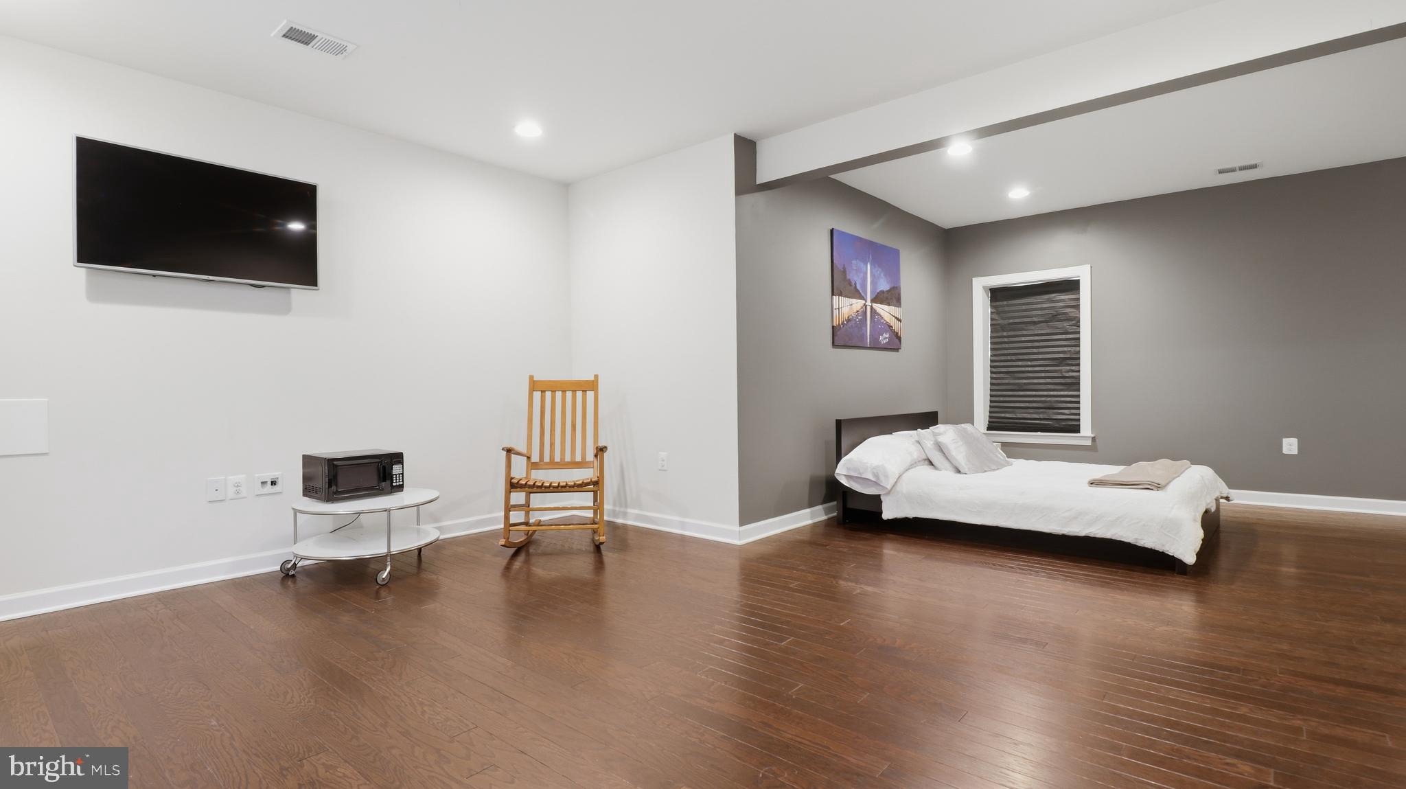 MELODY FARM - Residential