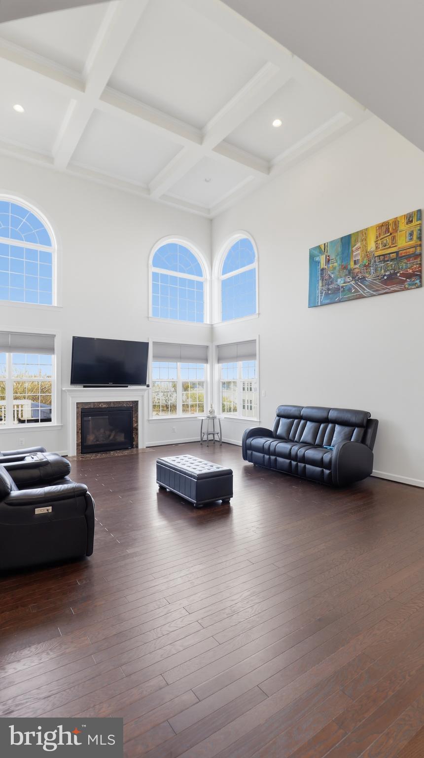 MELODY FARM - Residential