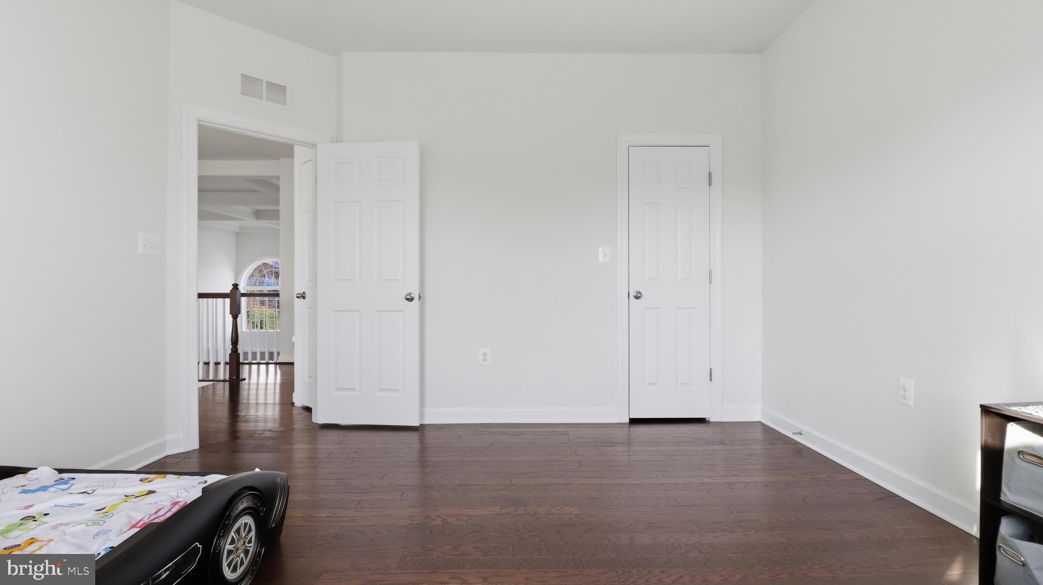 MELODY FARM - Residential