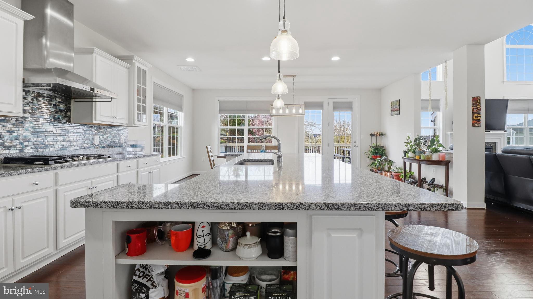 MELODY FARM - Residential