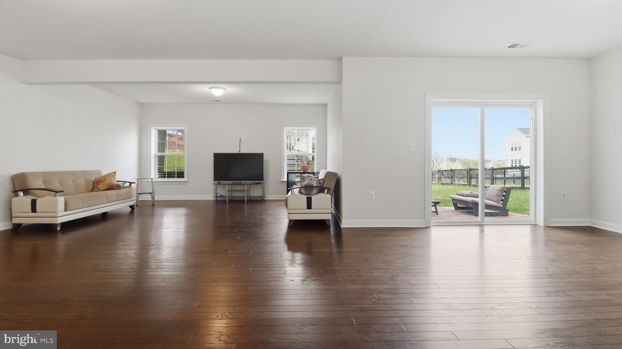 MELODY FARM - Residential