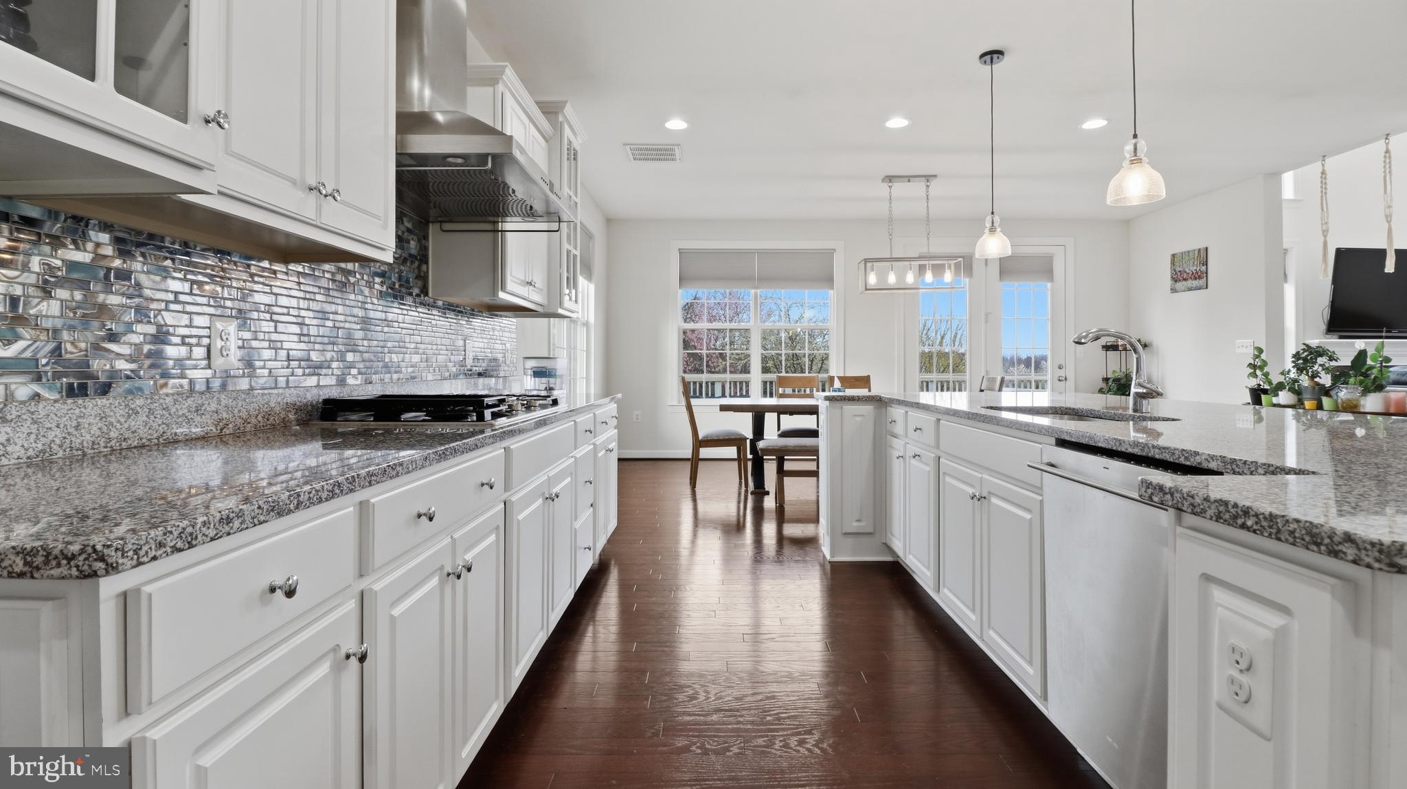 MELODY FARM - Residential