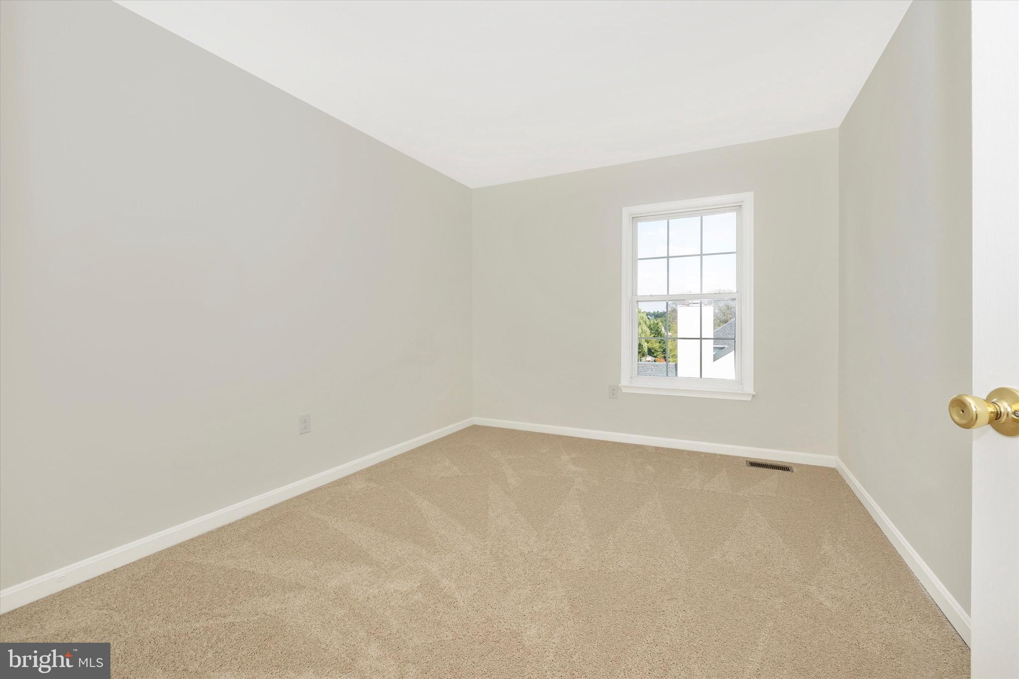 FAIRWAY MEADOWS - Residential