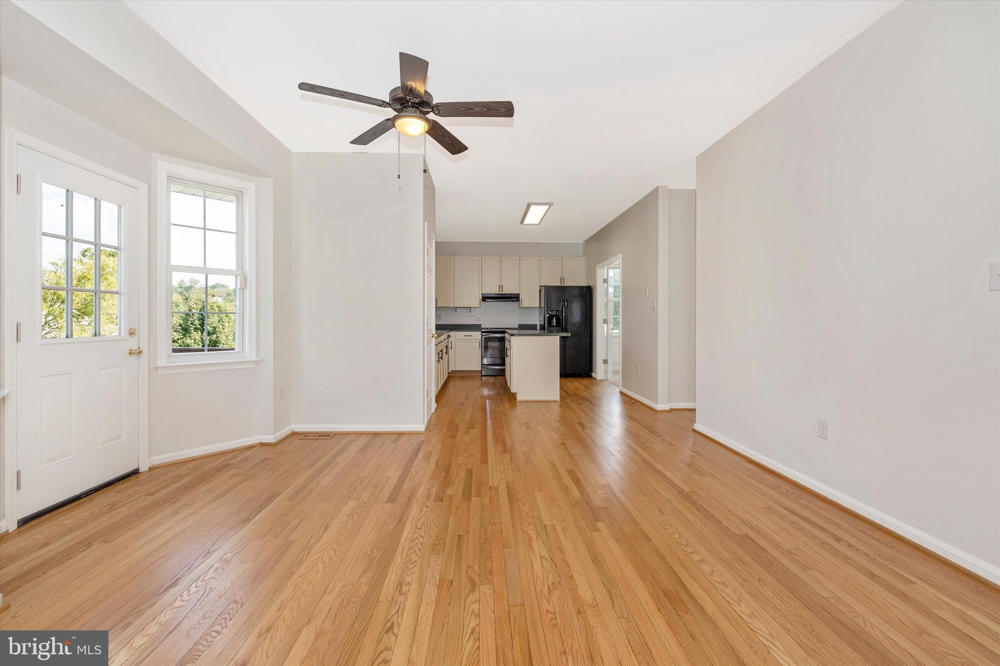 FAIRWAY MEADOWS - Residential