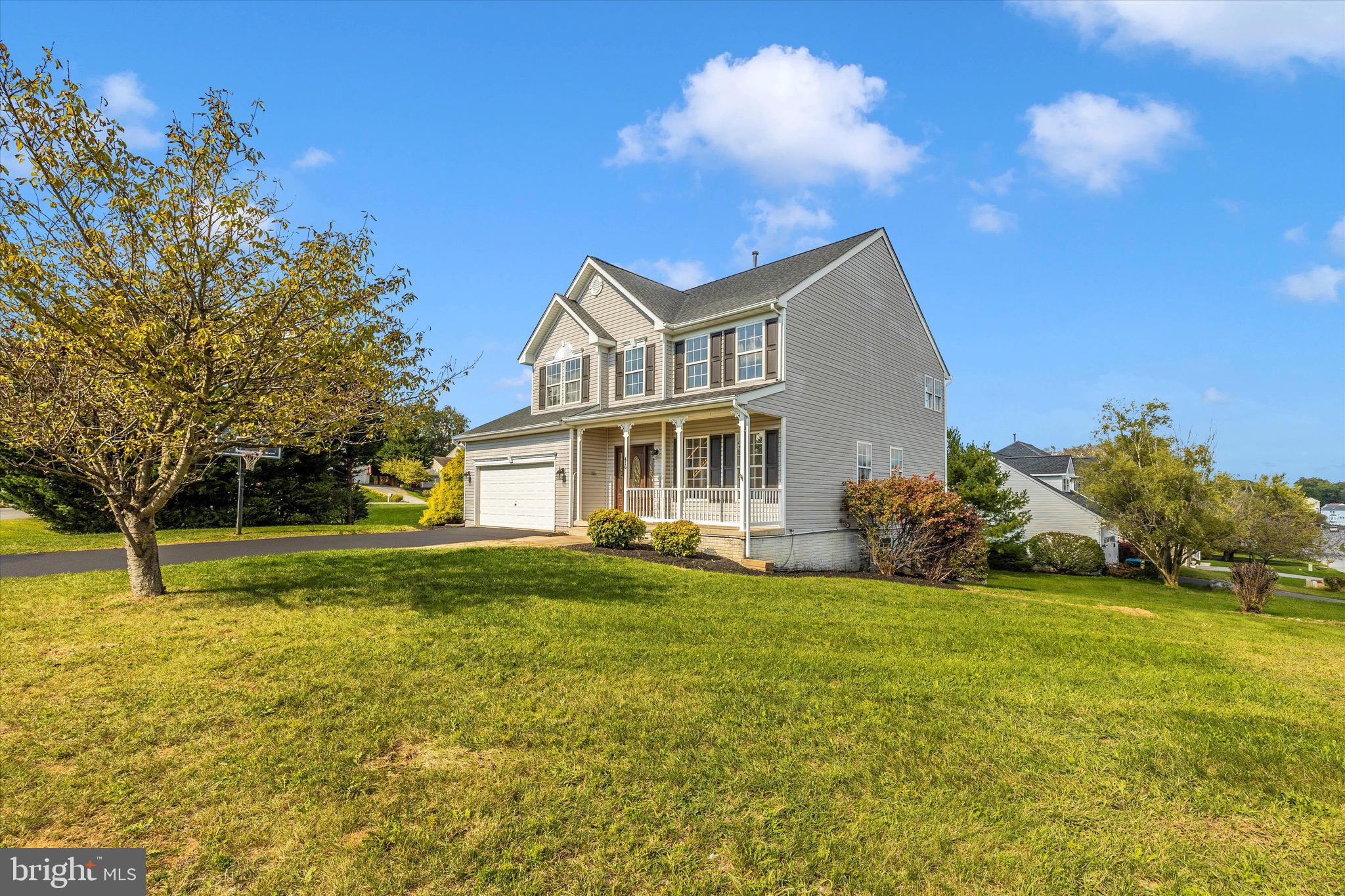 FAIRWAY MEADOWS - Residential