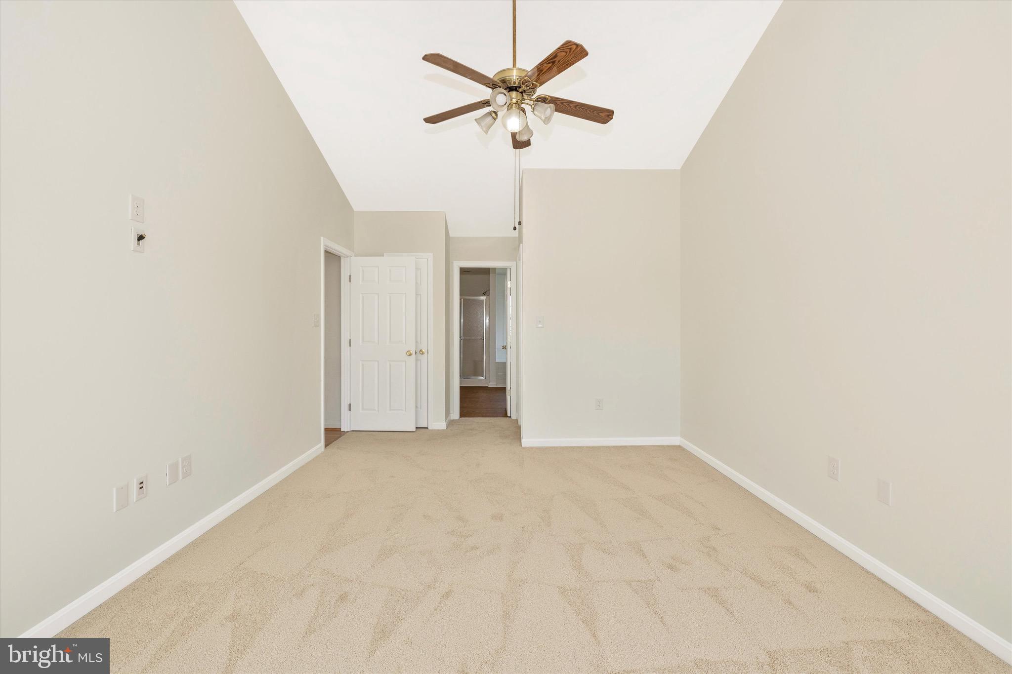 FAIRWAY MEADOWS - Residential