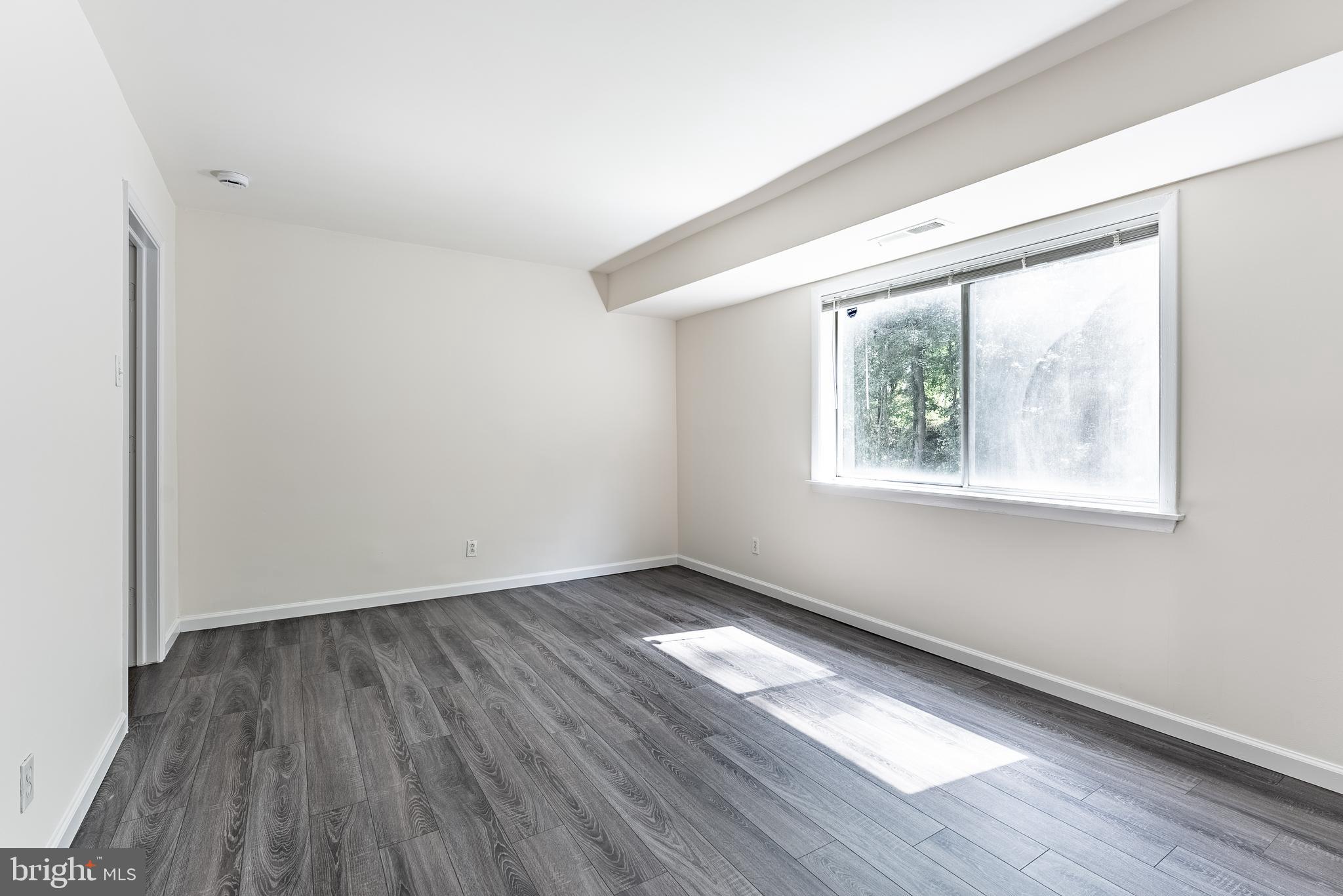 MARLOW-OLSON CONDO - Residential