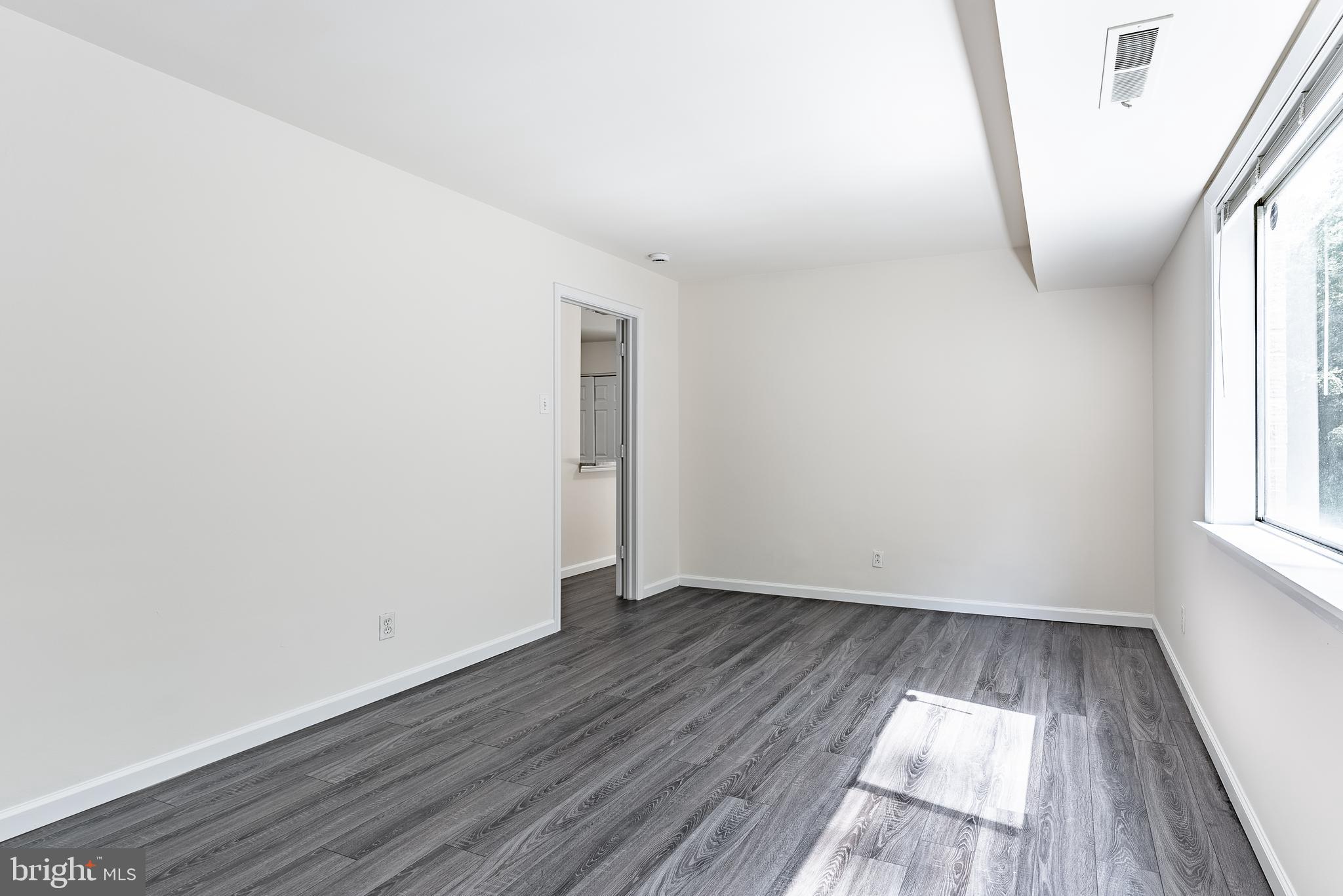 MARLOW-OLSON CONDO - Residential