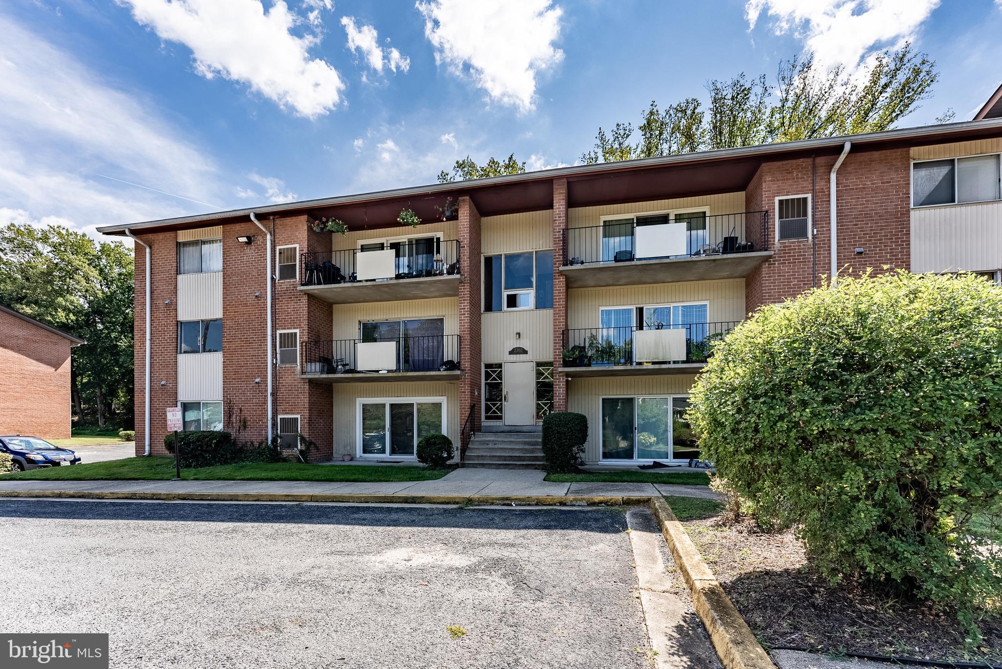 MARLOW-OLSON CONDO - Residential