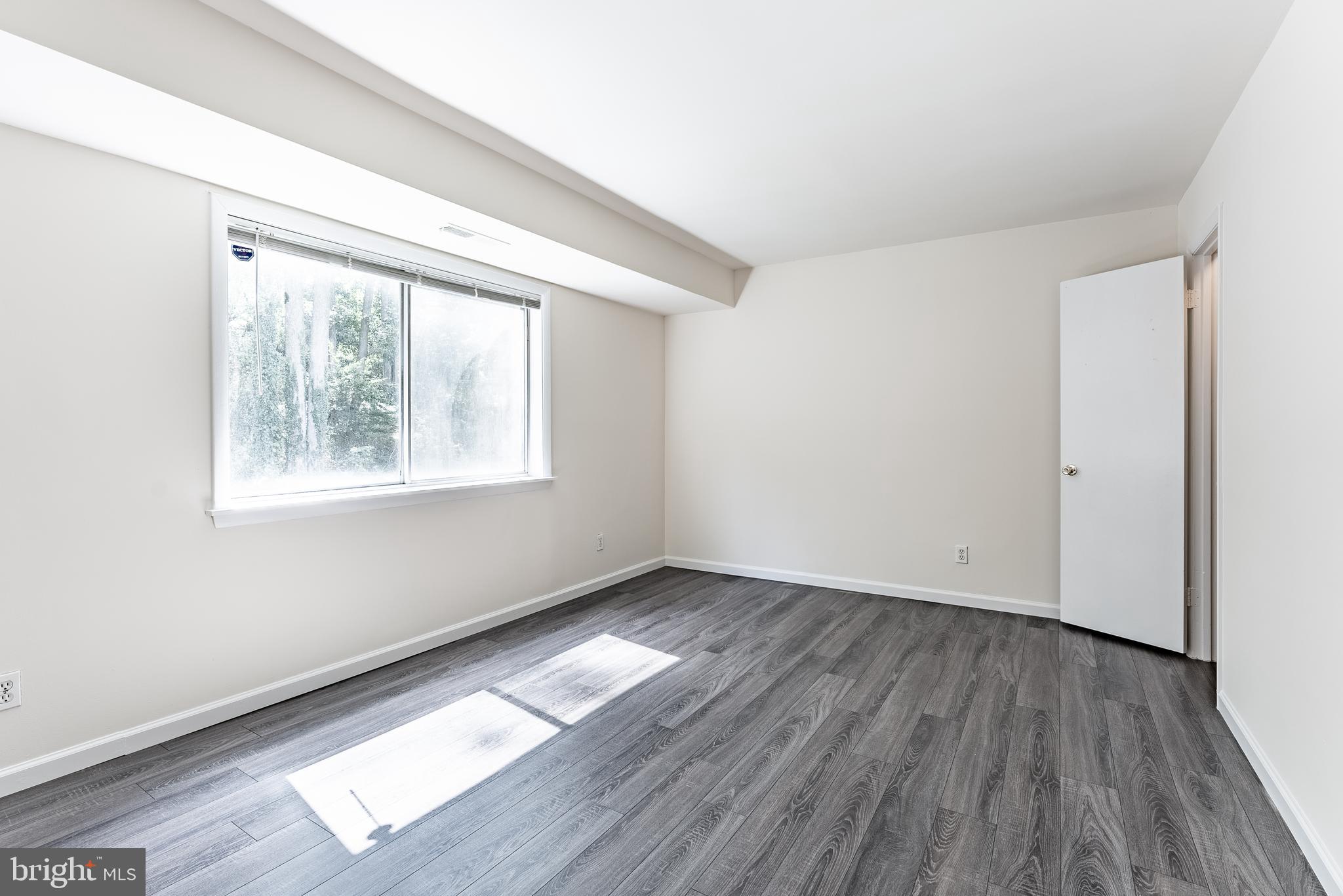 MARLOW-OLSON CONDO - Residential