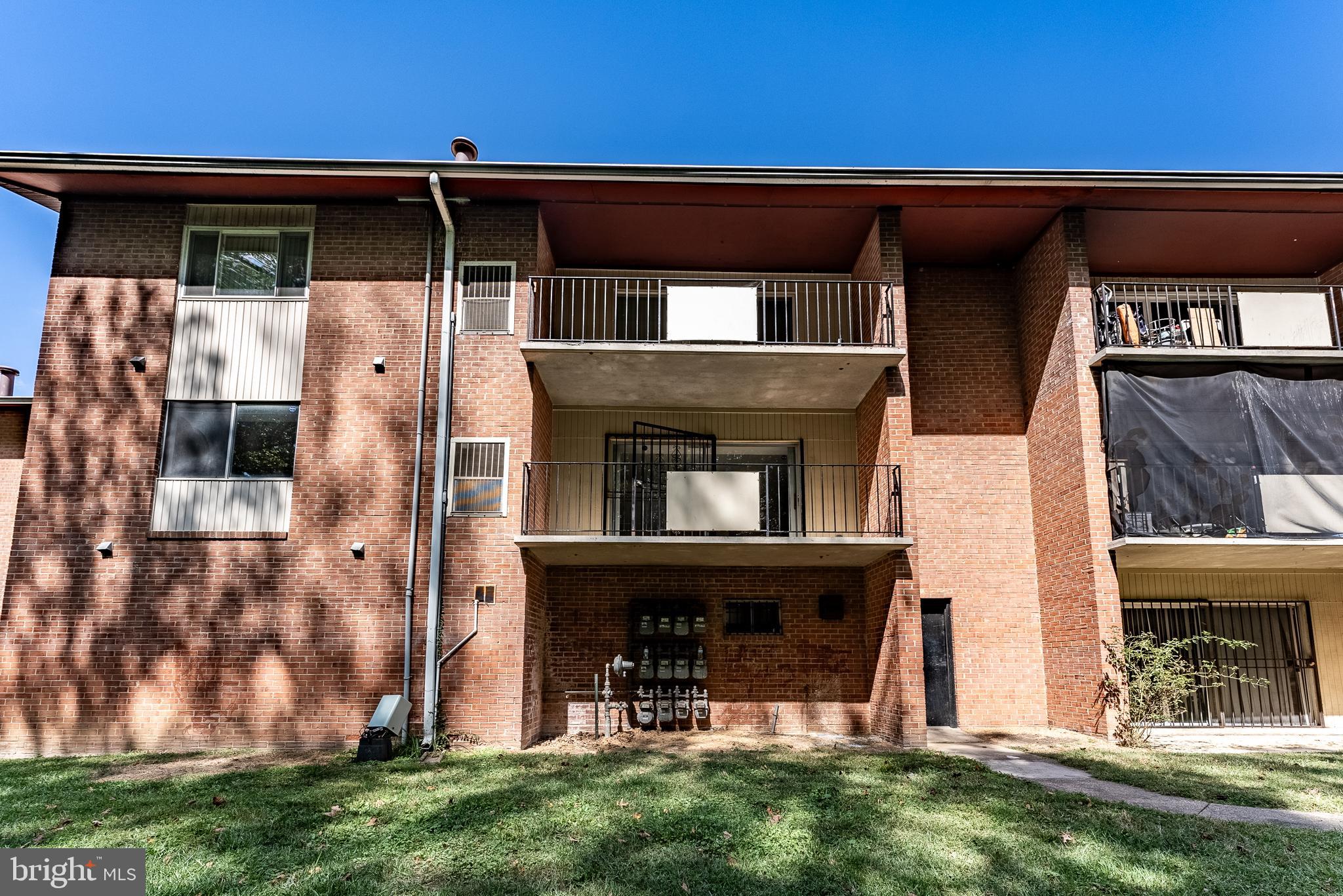 MARLOW-OLSON CONDO - Residential