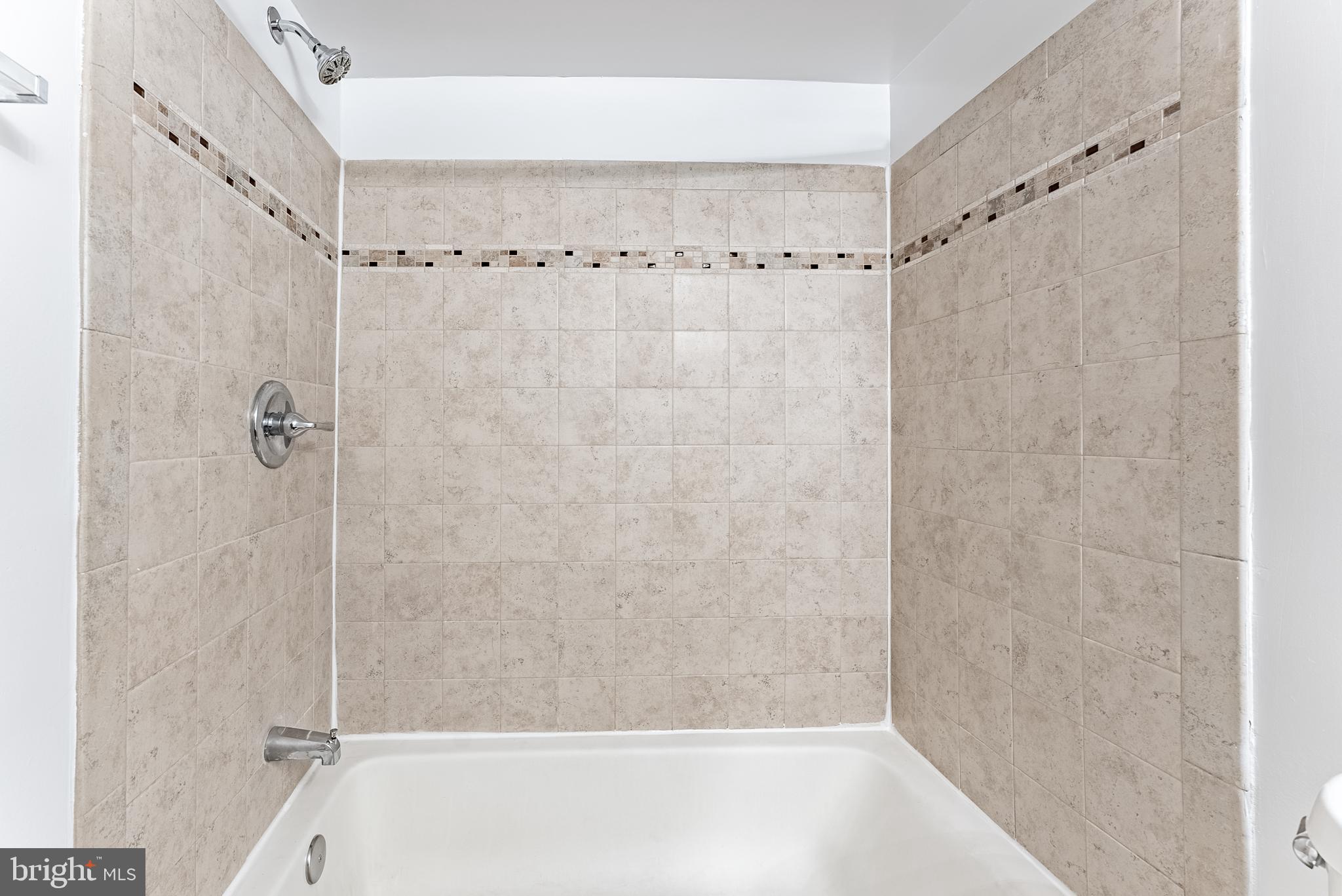 MARLOW-OLSON CONDO - Residential