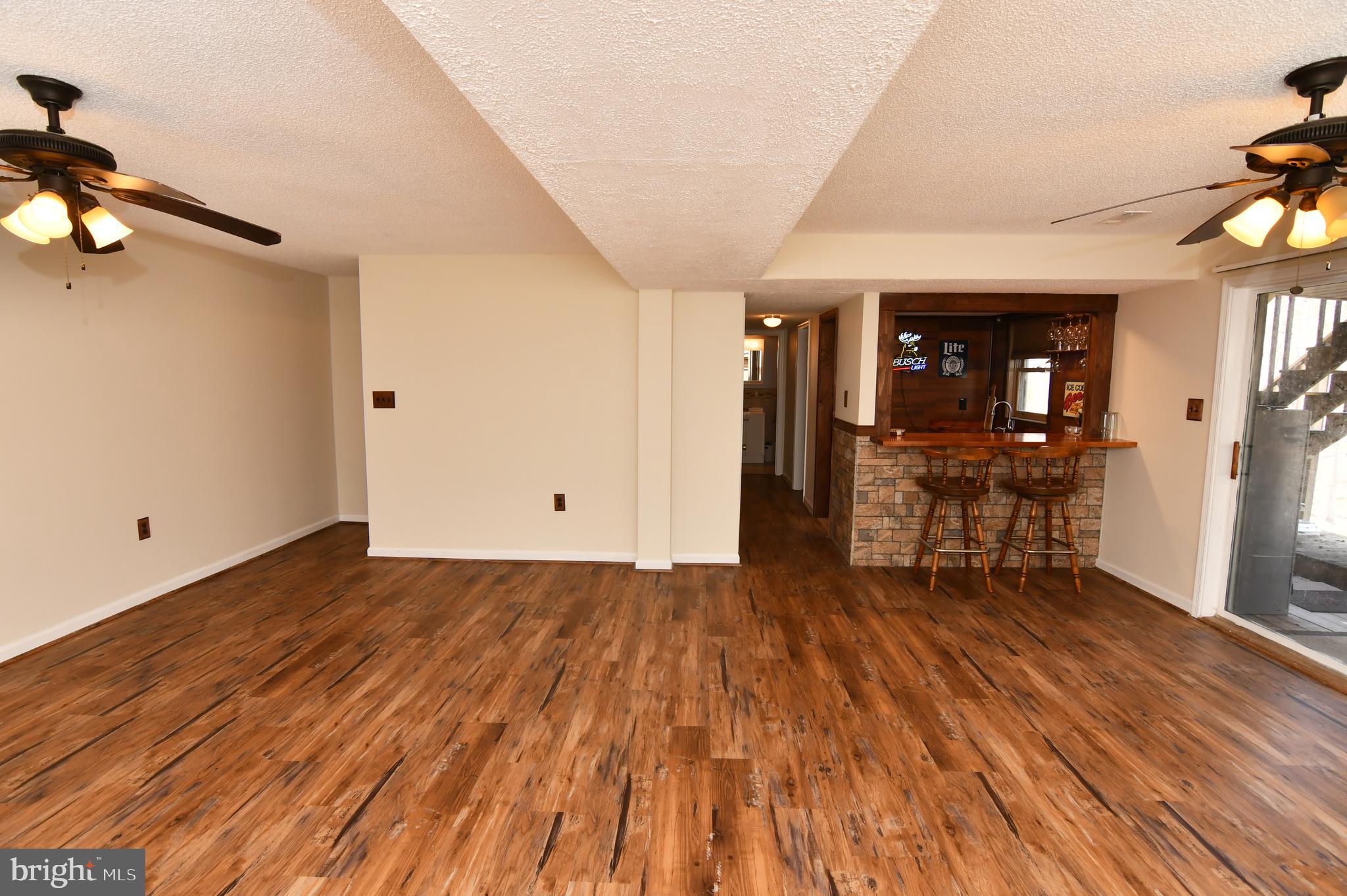 LAKE HOLIDAY ESTATES - Residential