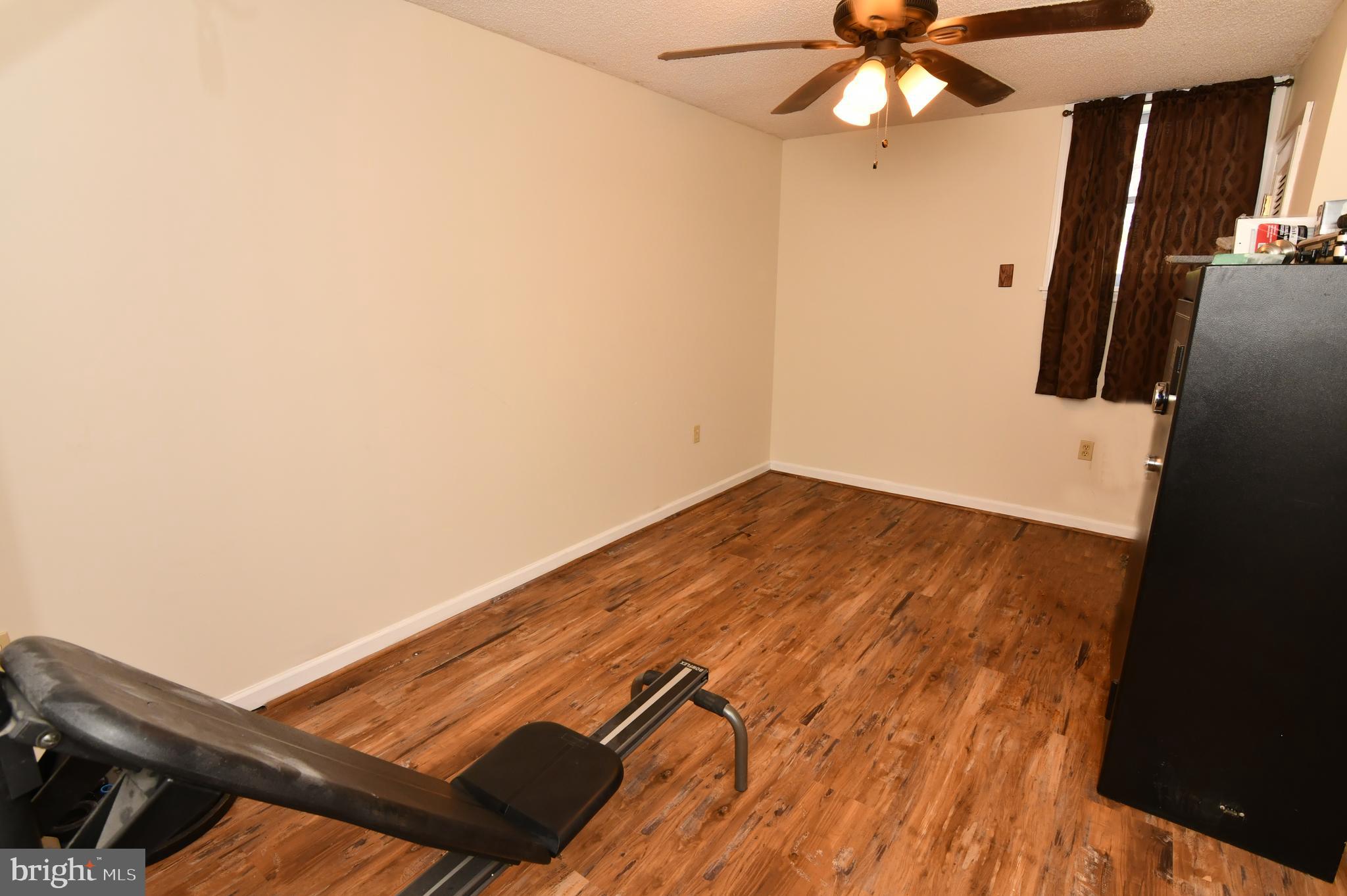 LAKE HOLIDAY ESTATES - Residential