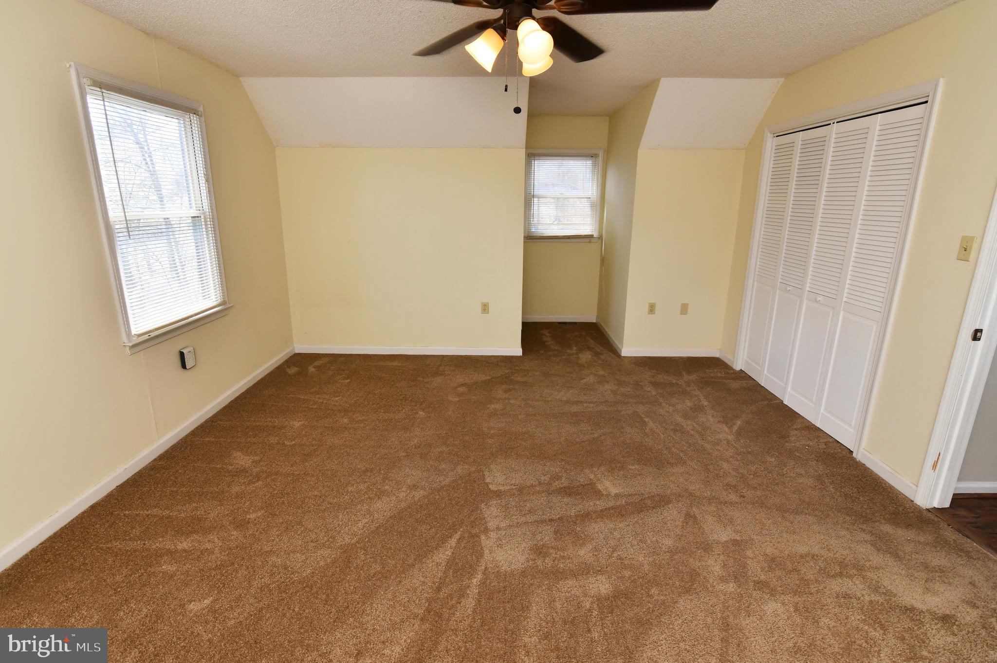 LAKE HOLIDAY ESTATES - Residential