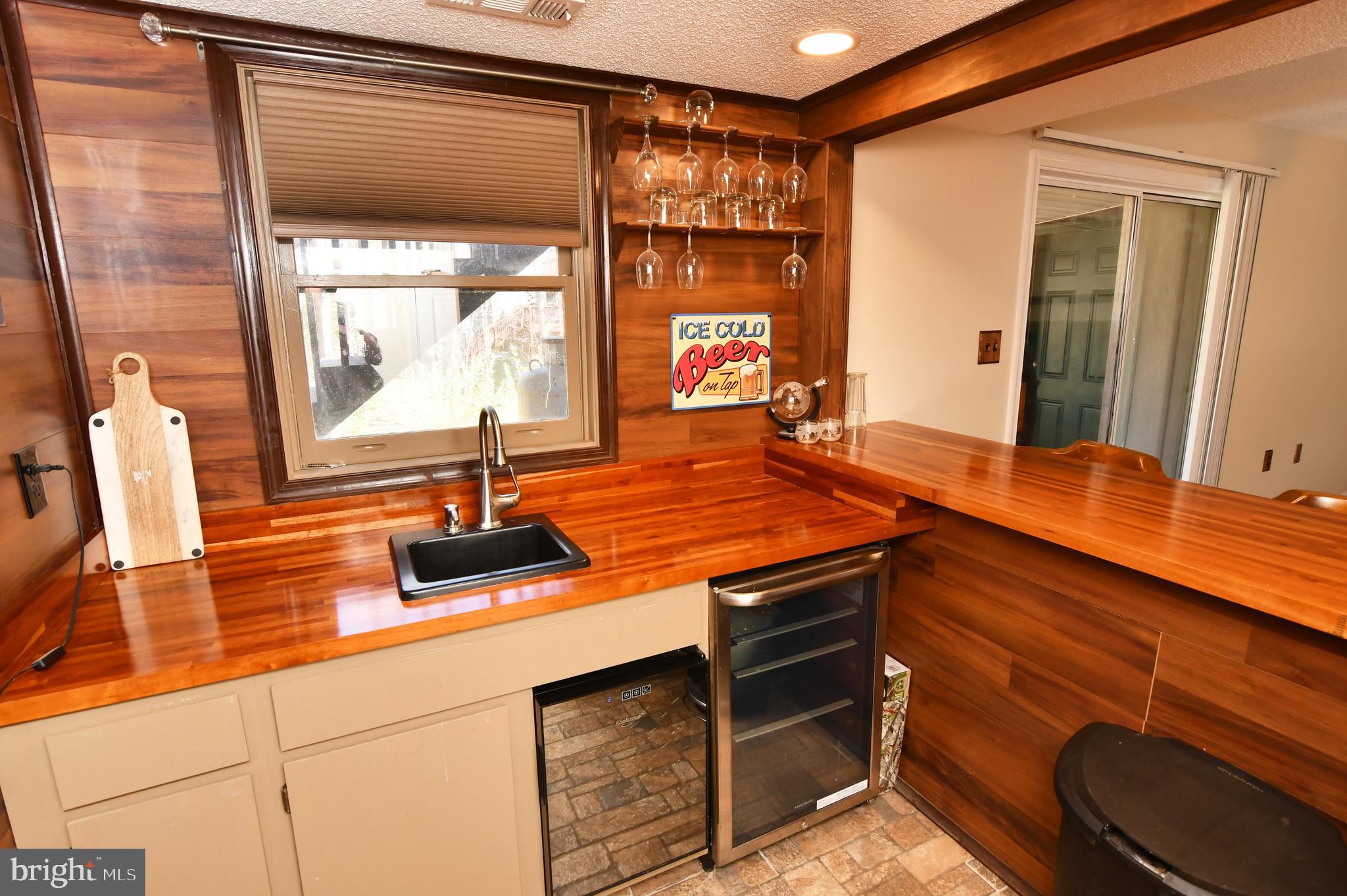 LAKE HOLIDAY ESTATES - Residential