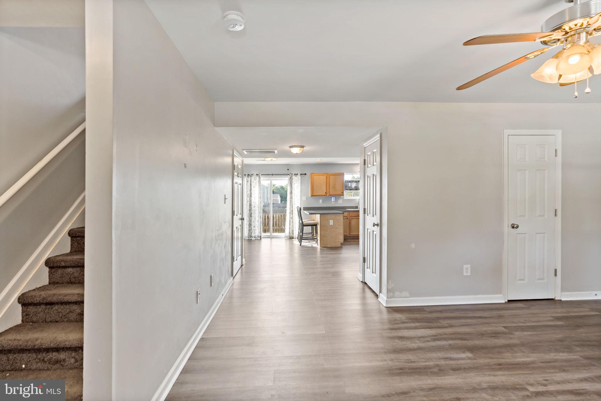 INWOOD VILLAGE - Residential