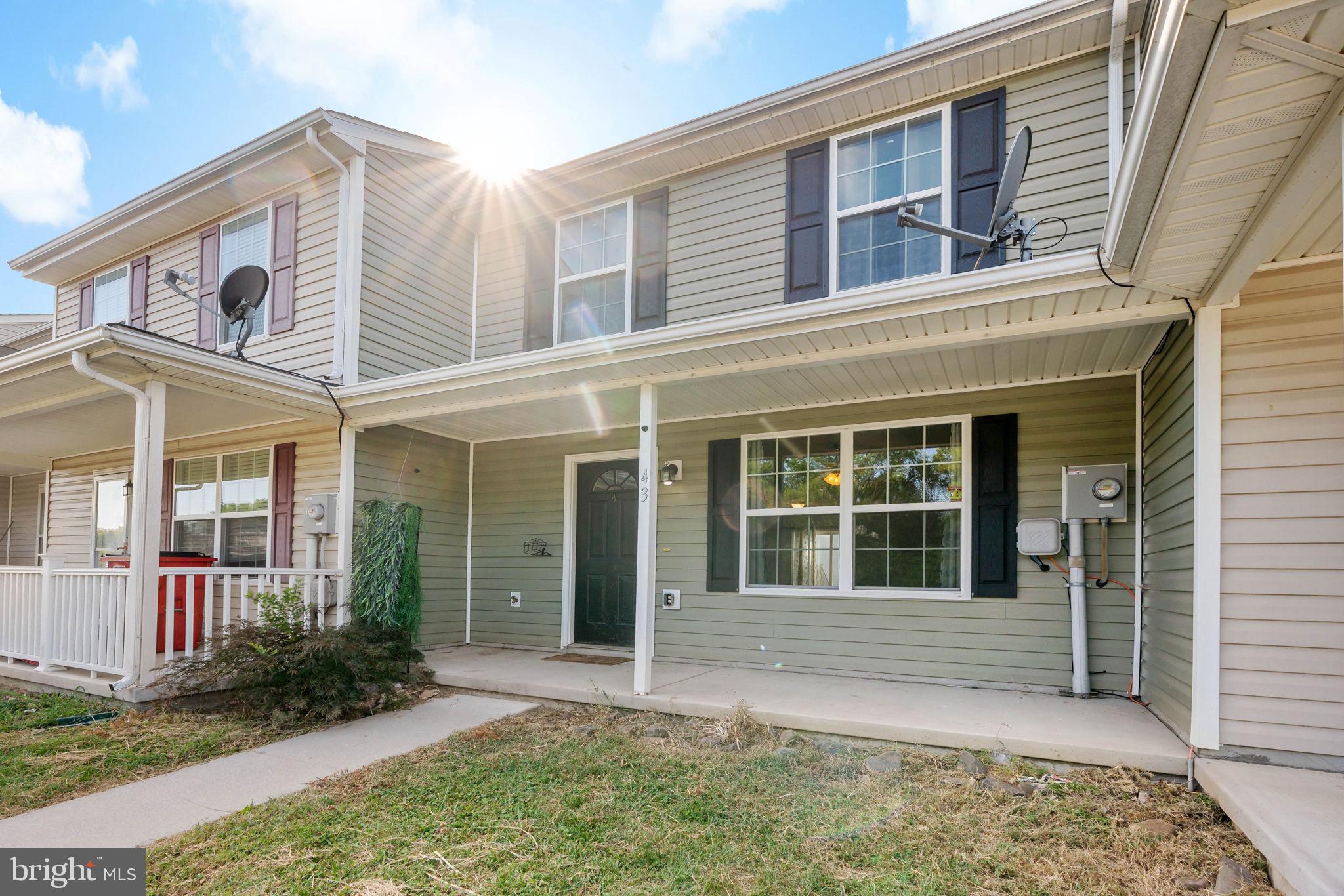 INWOOD VILLAGE - Residential