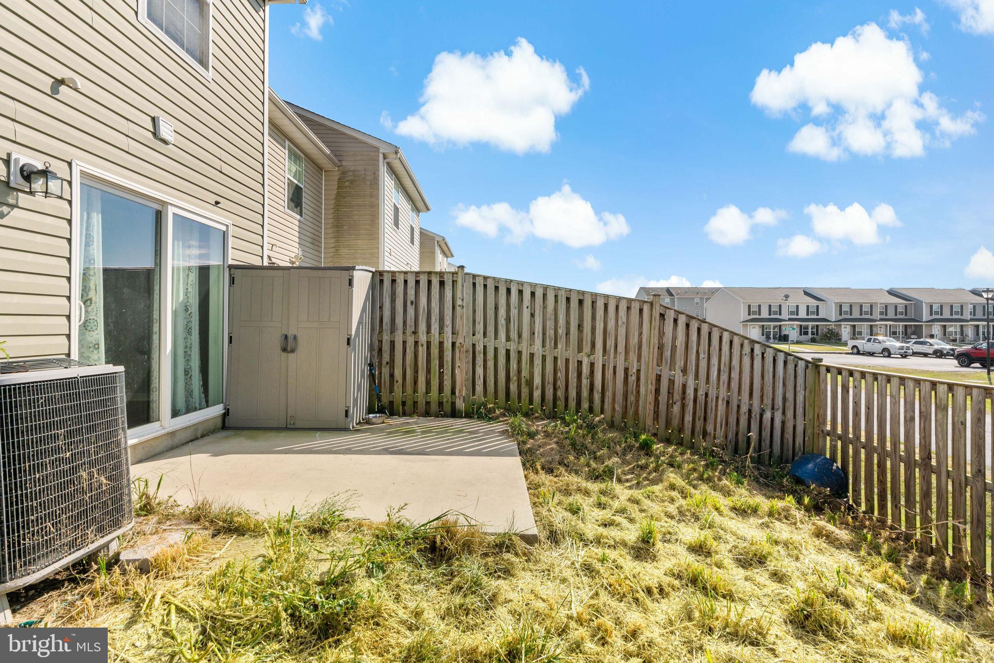 INWOOD VILLAGE - Residential