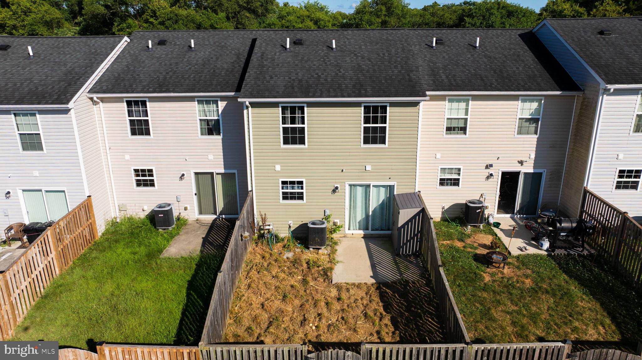 INWOOD VILLAGE - Residential