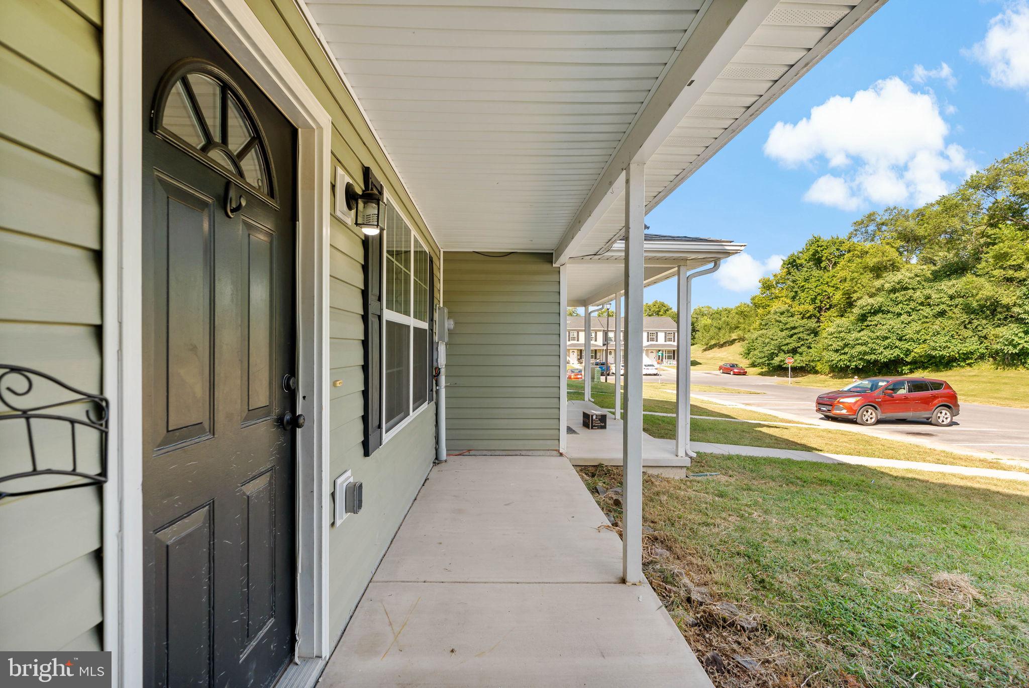 INWOOD VILLAGE - Residential