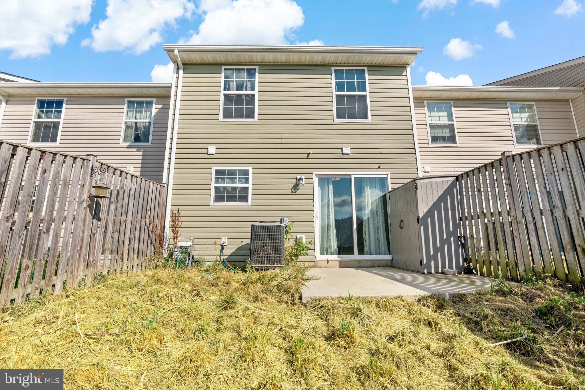 INWOOD VILLAGE - Residential