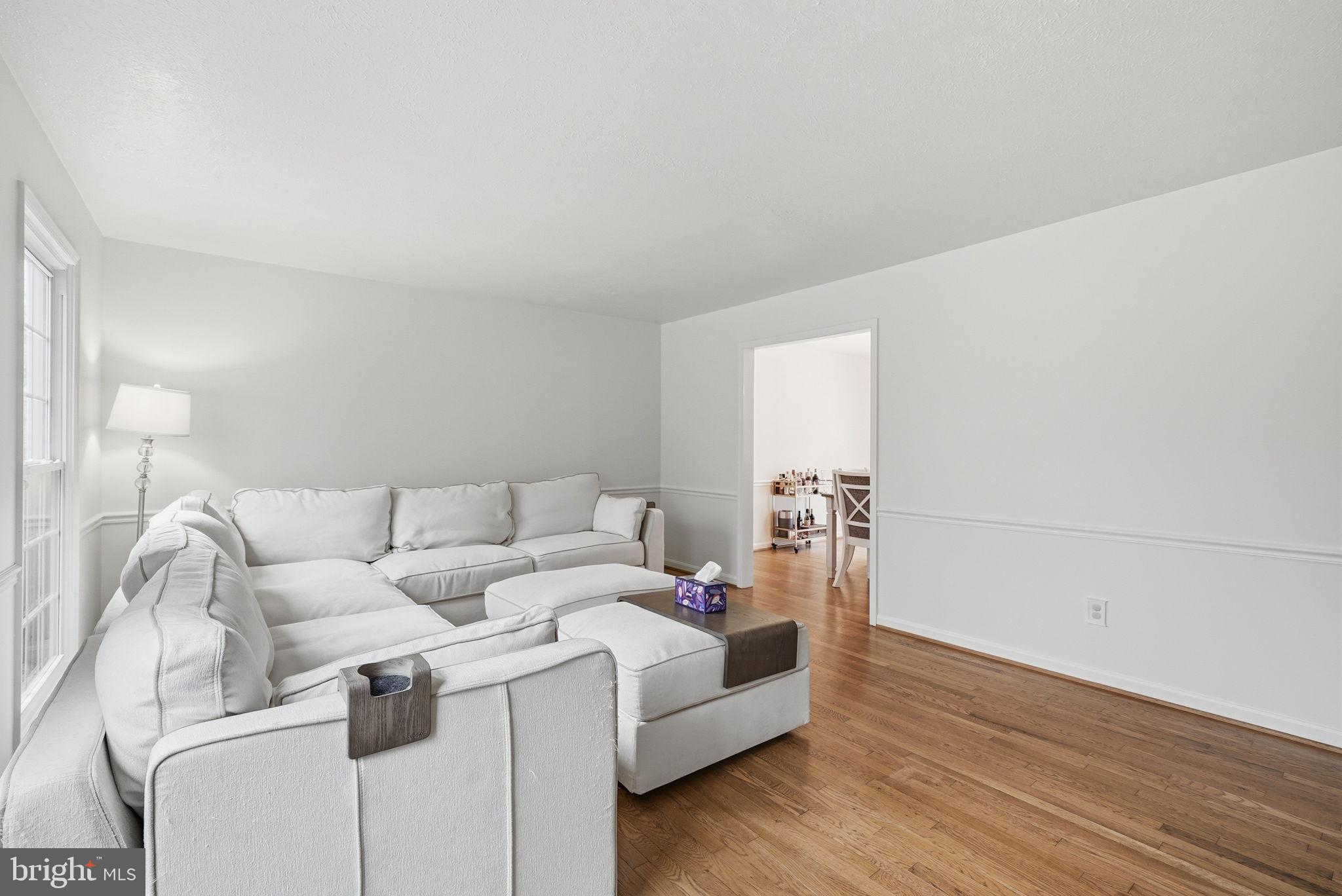 MINNIEVILLE MANOR - Residential