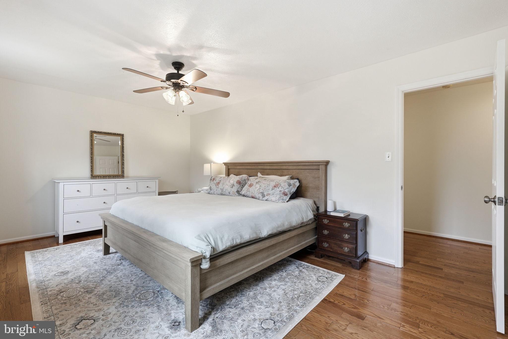 MINNIEVILLE MANOR - Residential