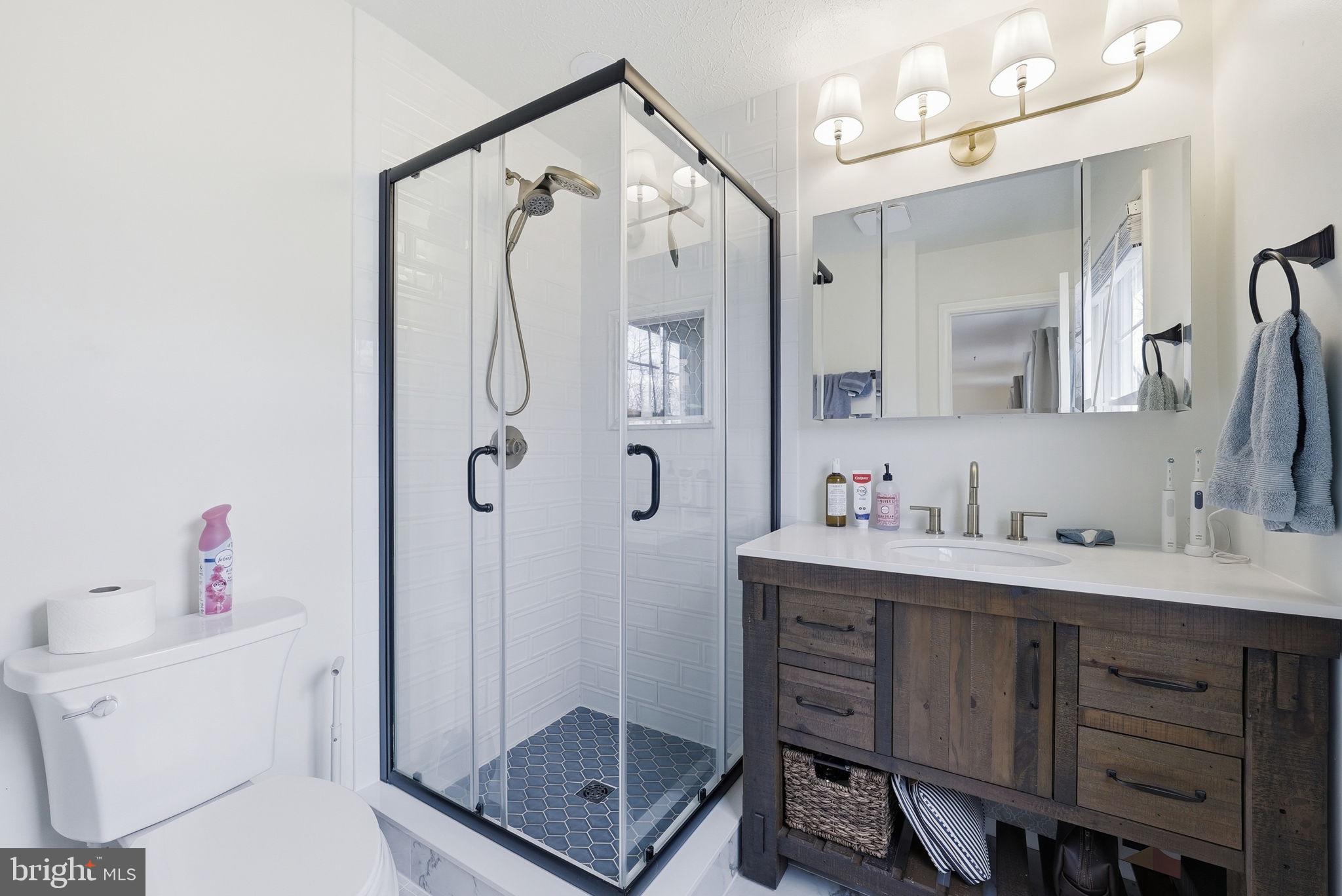 MINNIEVILLE MANOR - Residential