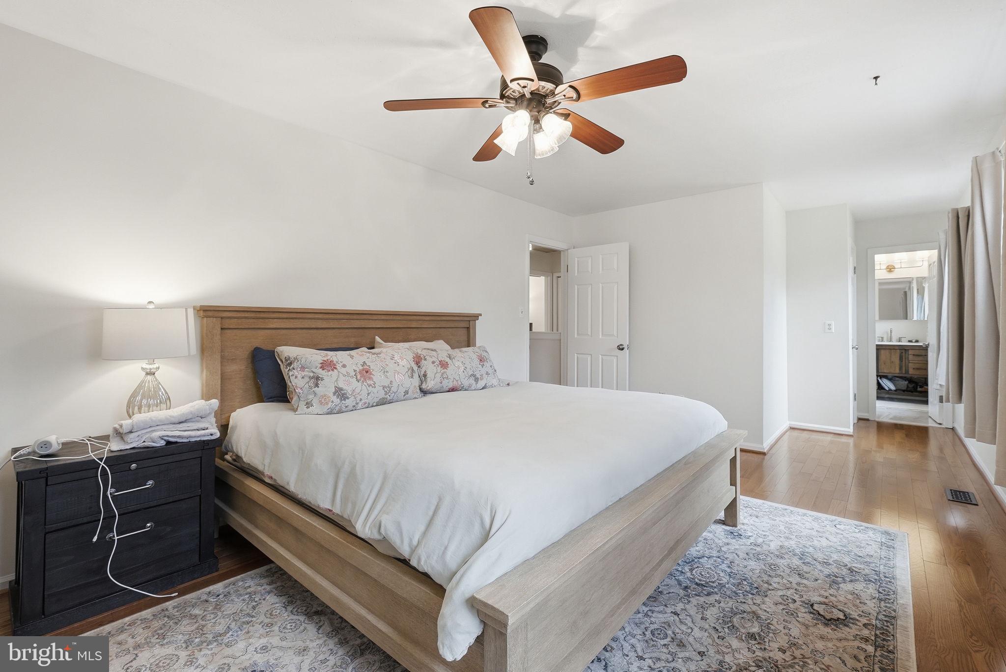 MINNIEVILLE MANOR - Residential