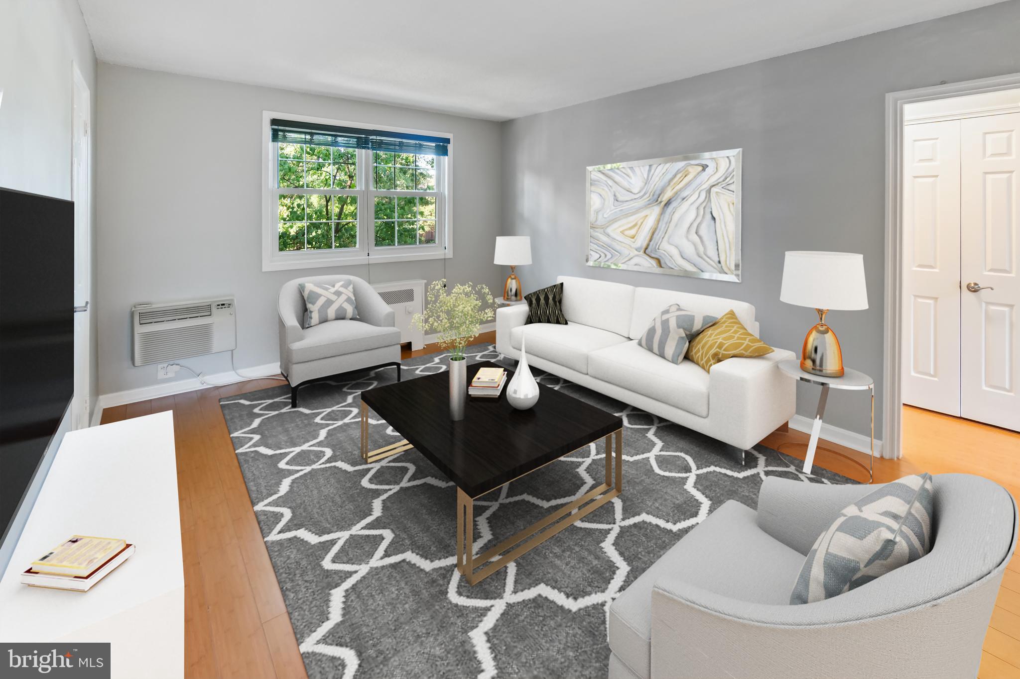 ARLINGTON OAKS - Residential Lease