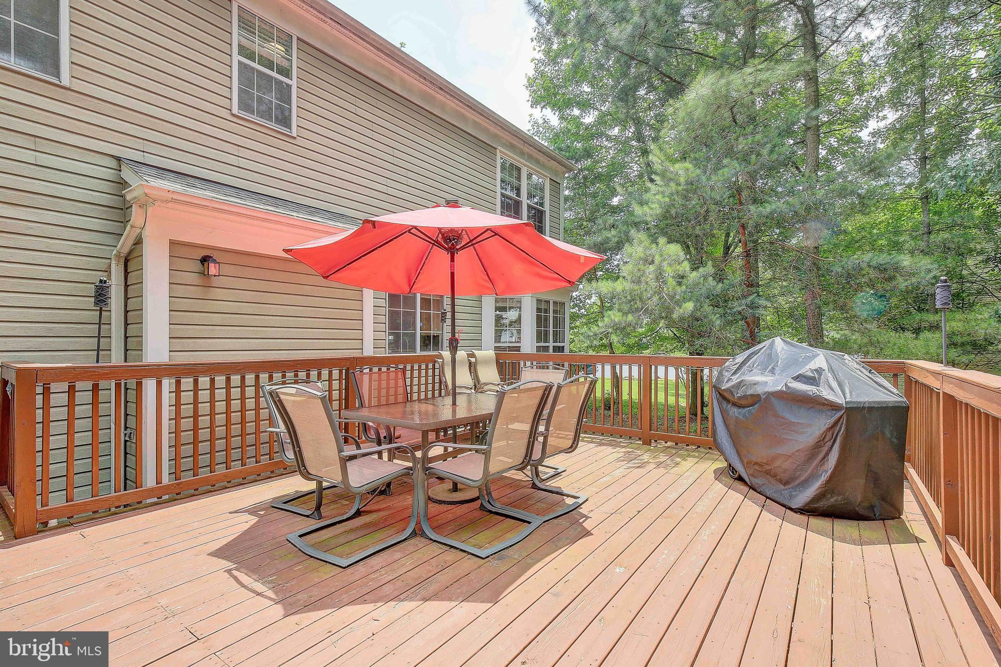 THE PROVINCES - Residential