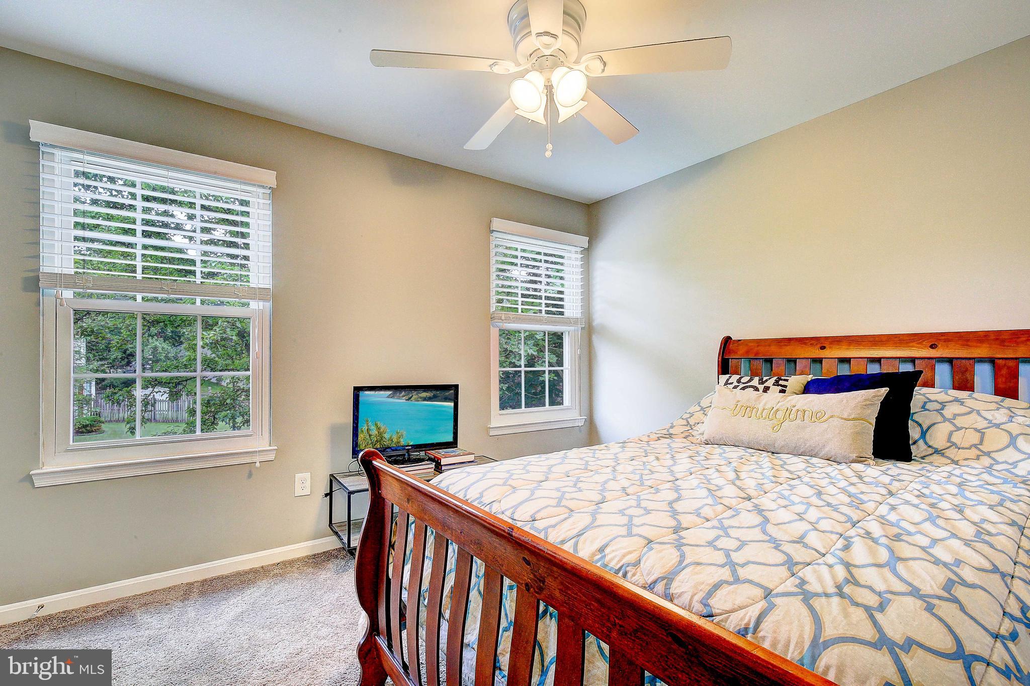 THE PROVINCES - Residential