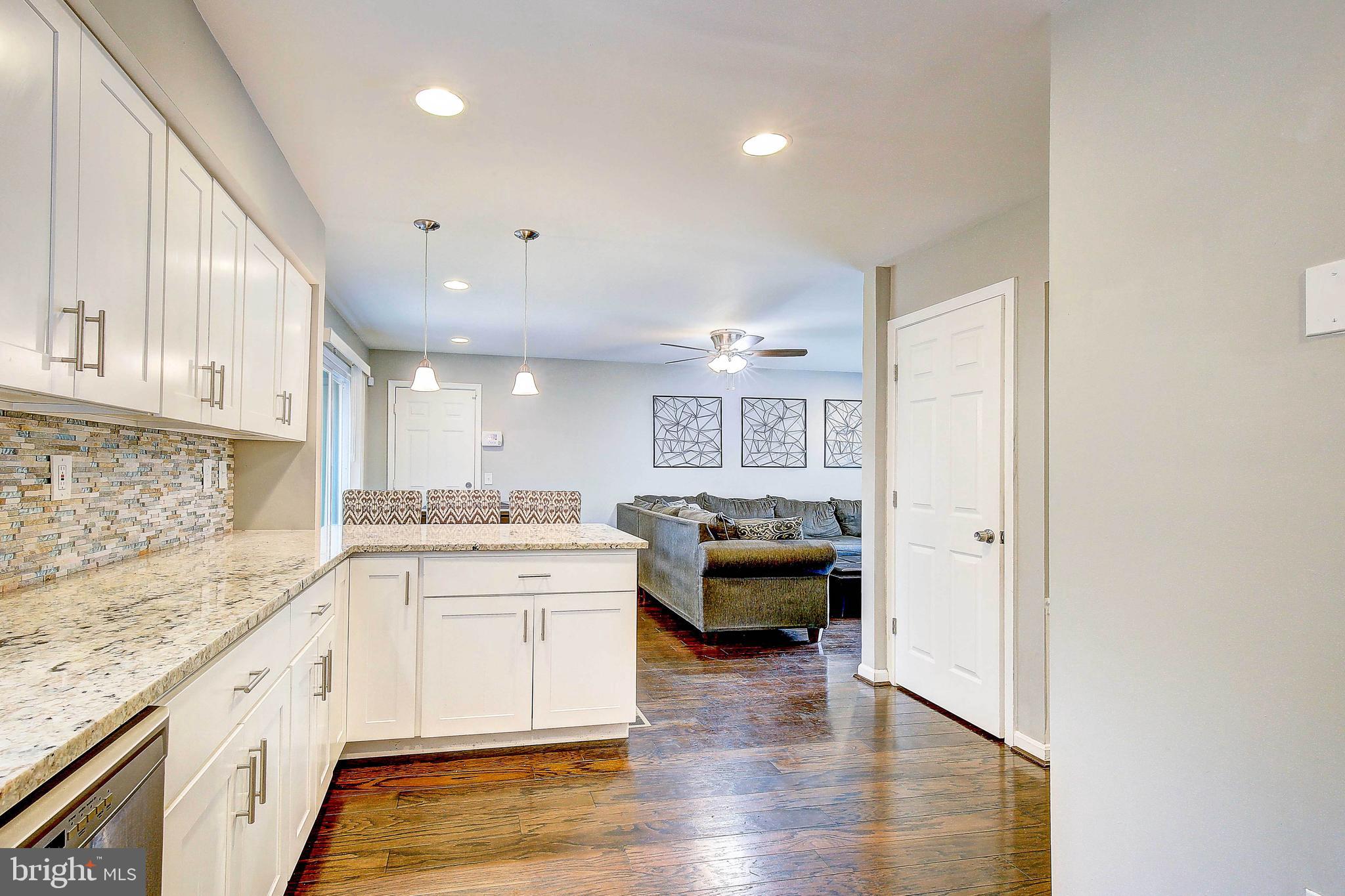 THE PROVINCES - Residential